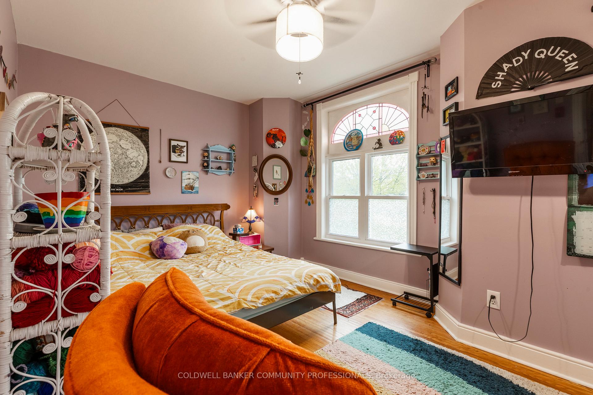 Photo 14 of 146 Walnut Street S, Hamilton, Corktown — HOMEH