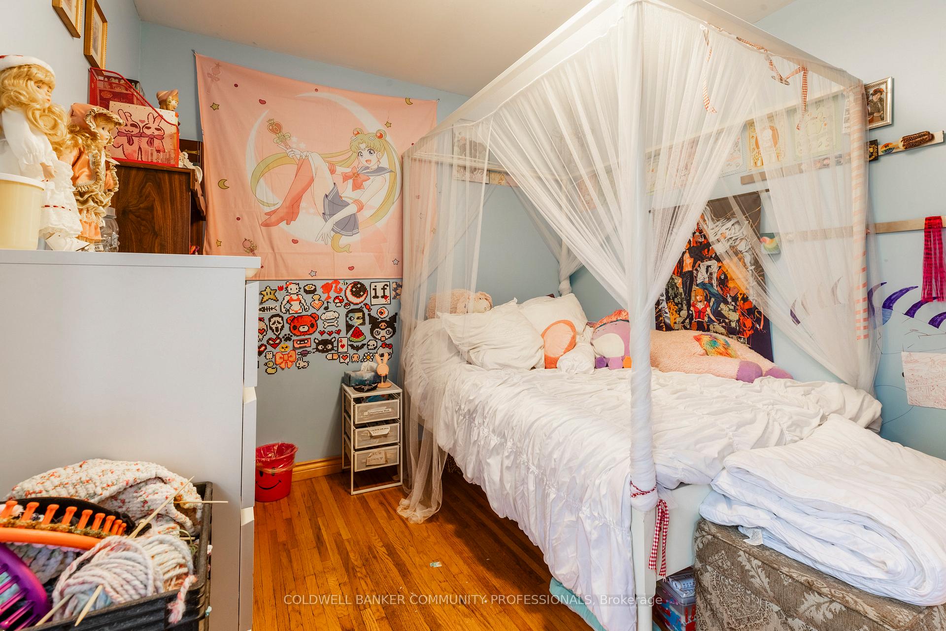Photo 7 of 146 Walnut Street S, Hamilton, Corktown — HOMEH