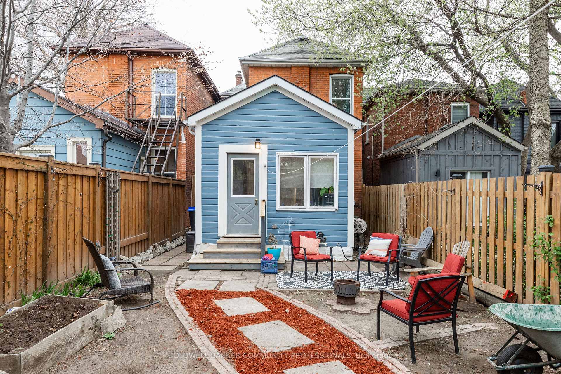 Photo 39 of 146 Walnut Street S, Hamilton, Corktown — HOMEH