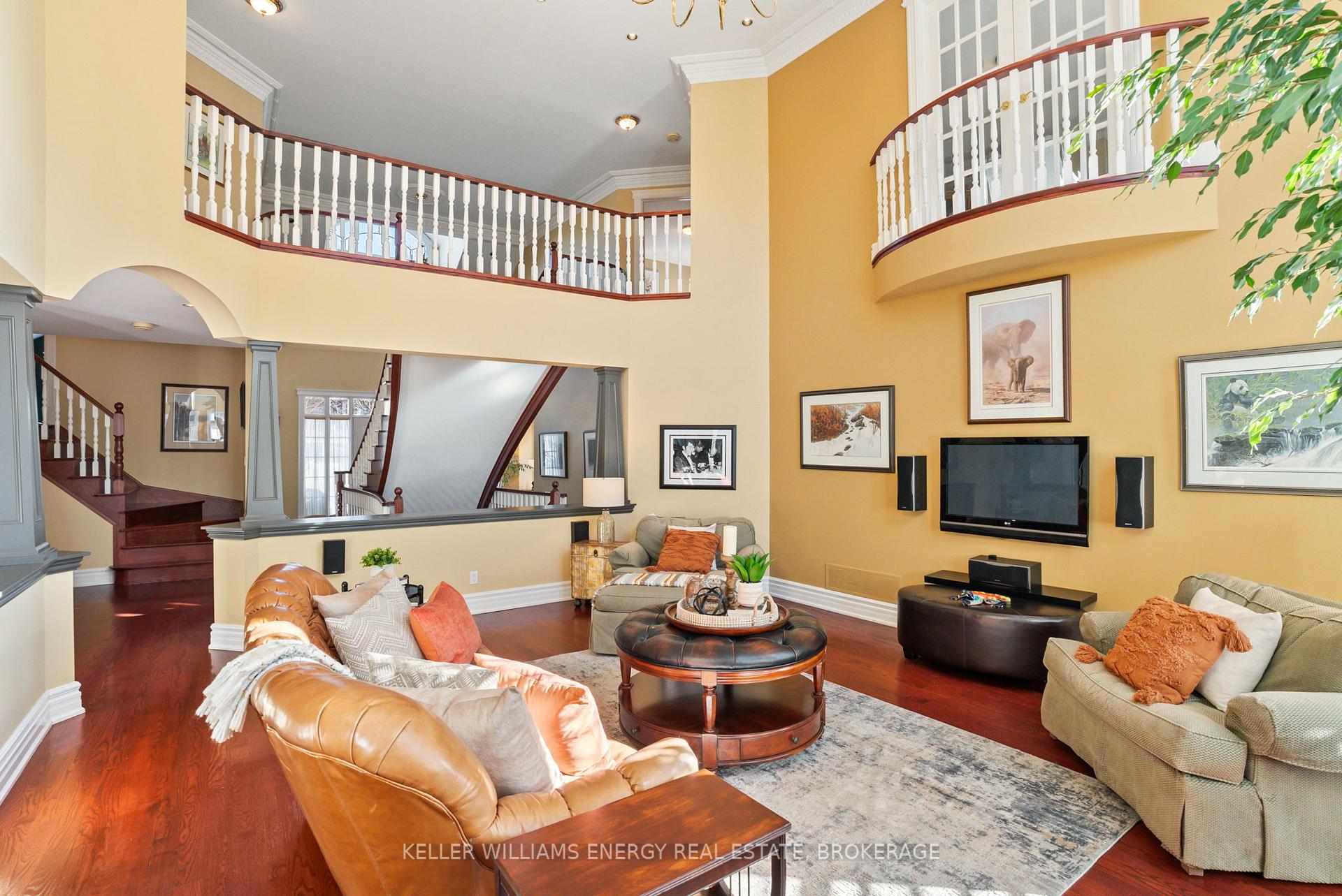 Photo 24 of 418 Euclid Street, Whitby, Downtown Whitby — HOMEH