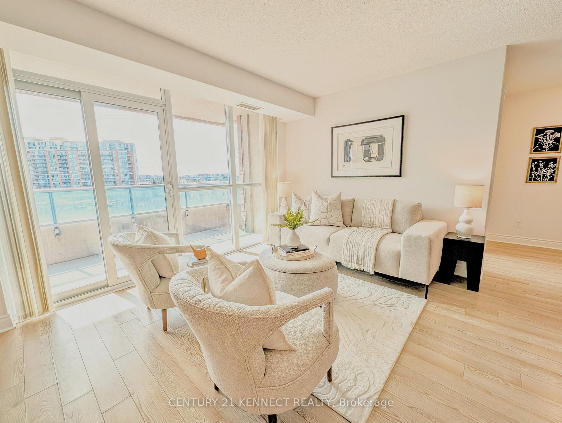 Photo 14 of Unit 569, 23 Cox Boulevard, Markham, Unionville — HOMEH