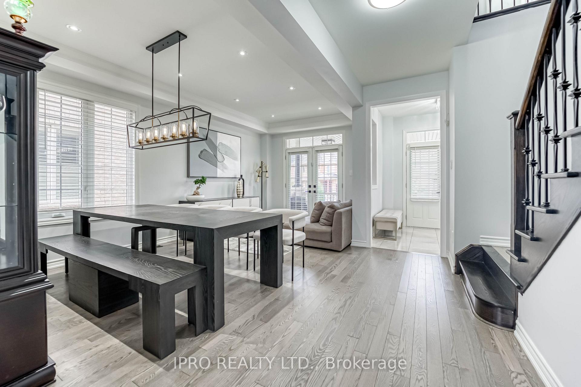 Photo 3 of 21 Roy Road, New Tecumseth, Tottenham — HOMEH