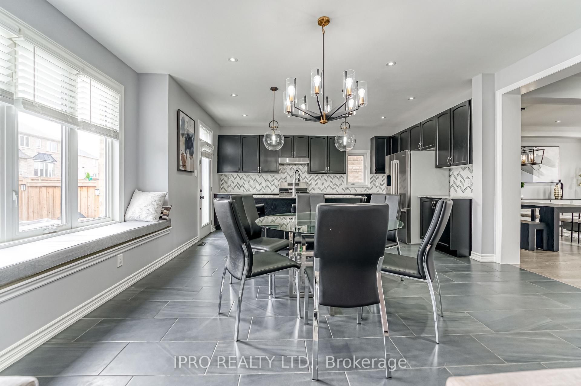 Photo 23 of 21 Roy Road, New Tecumseth, Tottenham — HOMEH