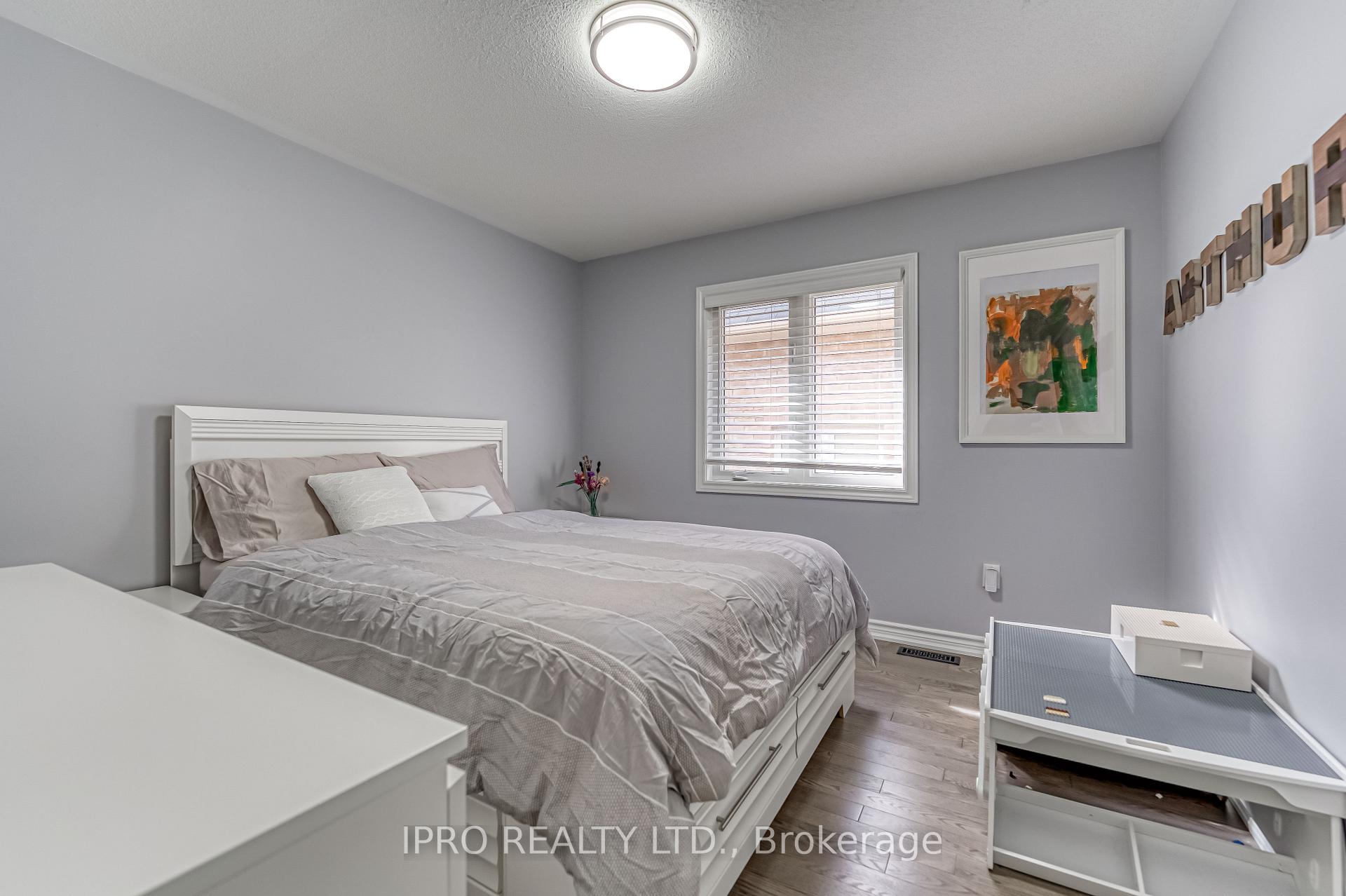 Photo 20 of 21 Roy Road, New Tecumseth, Tottenham — HOMEH
