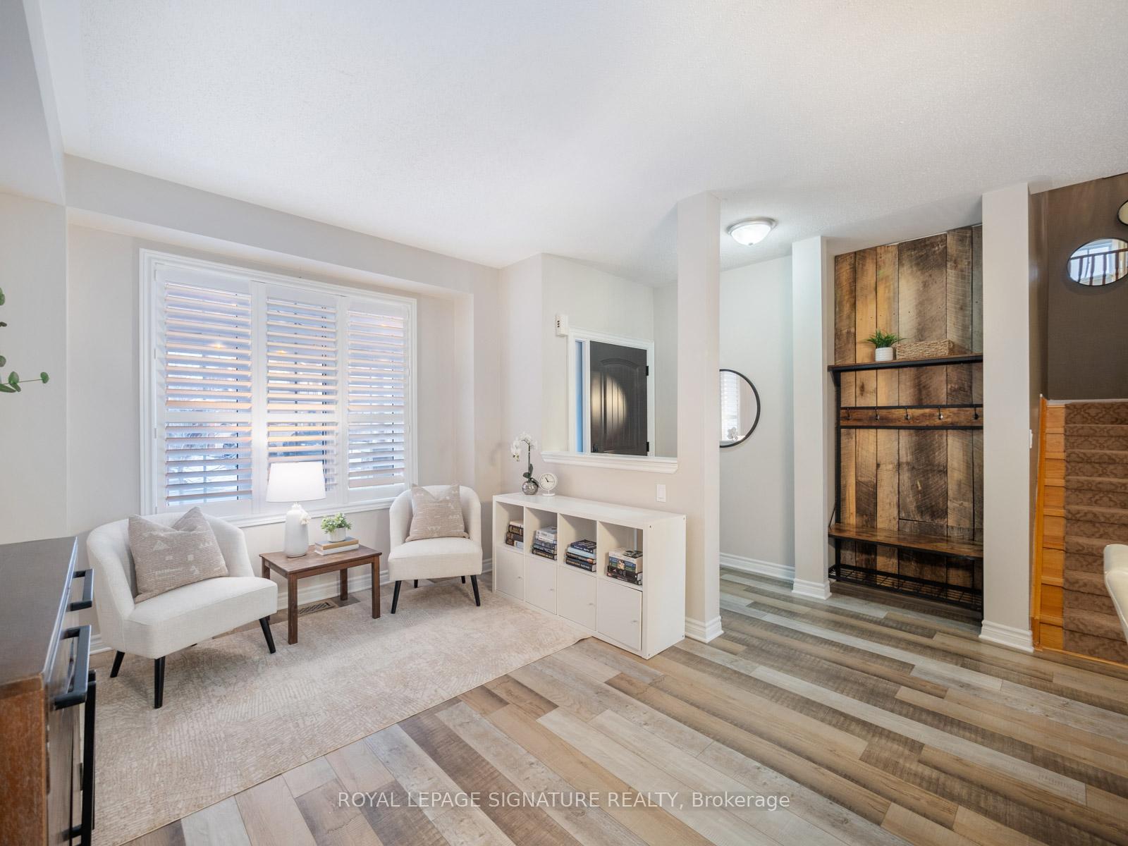 Photo 6 of 98 Darius Harns Drive, Whitby, Brooklin — HOMEH