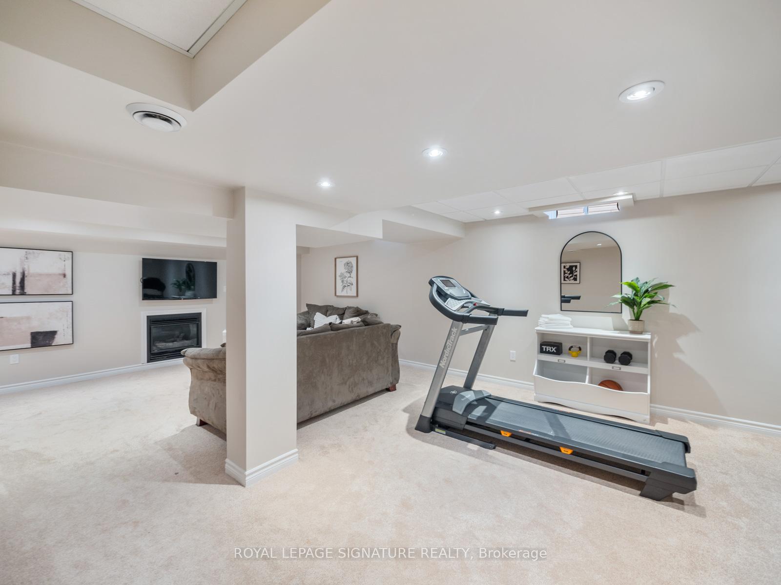 Photo 29 of 98 Darius Harns Drive, Whitby, Brooklin — HOMEH
