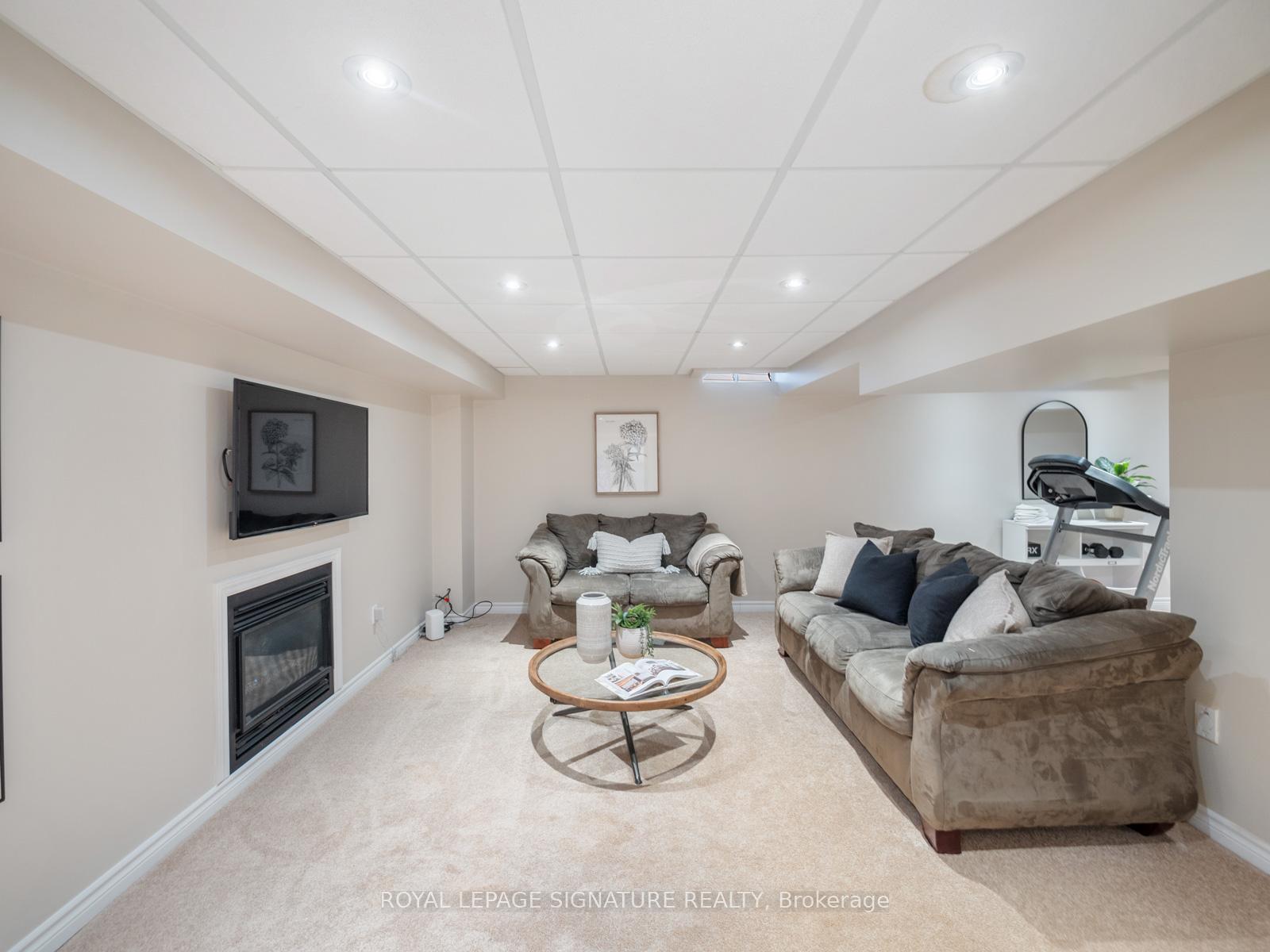 Photo 28 of 98 Darius Harns Drive, Whitby, Brooklin — HOMEH
