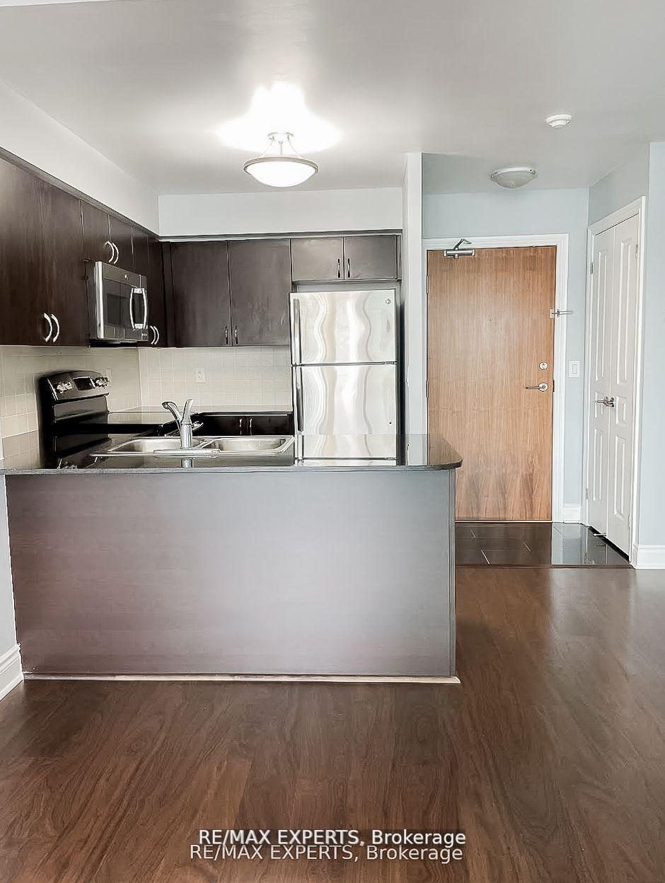 Photo 11 of Unit 921, 30 Clegg Road, Markham, Unionville — HOMEH