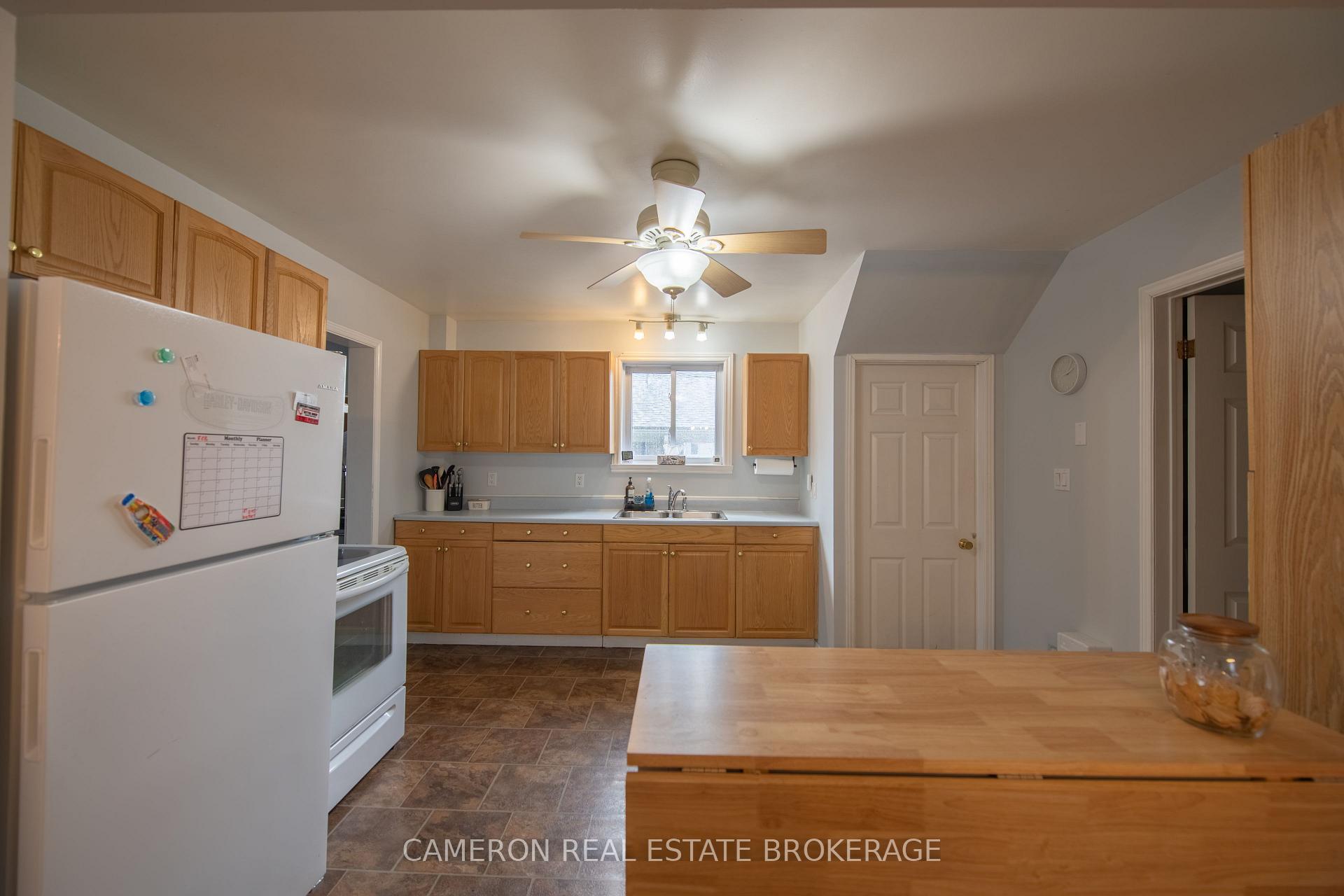 Photo 8 of 428 Sixth Street E, Cornwall — HOMEH