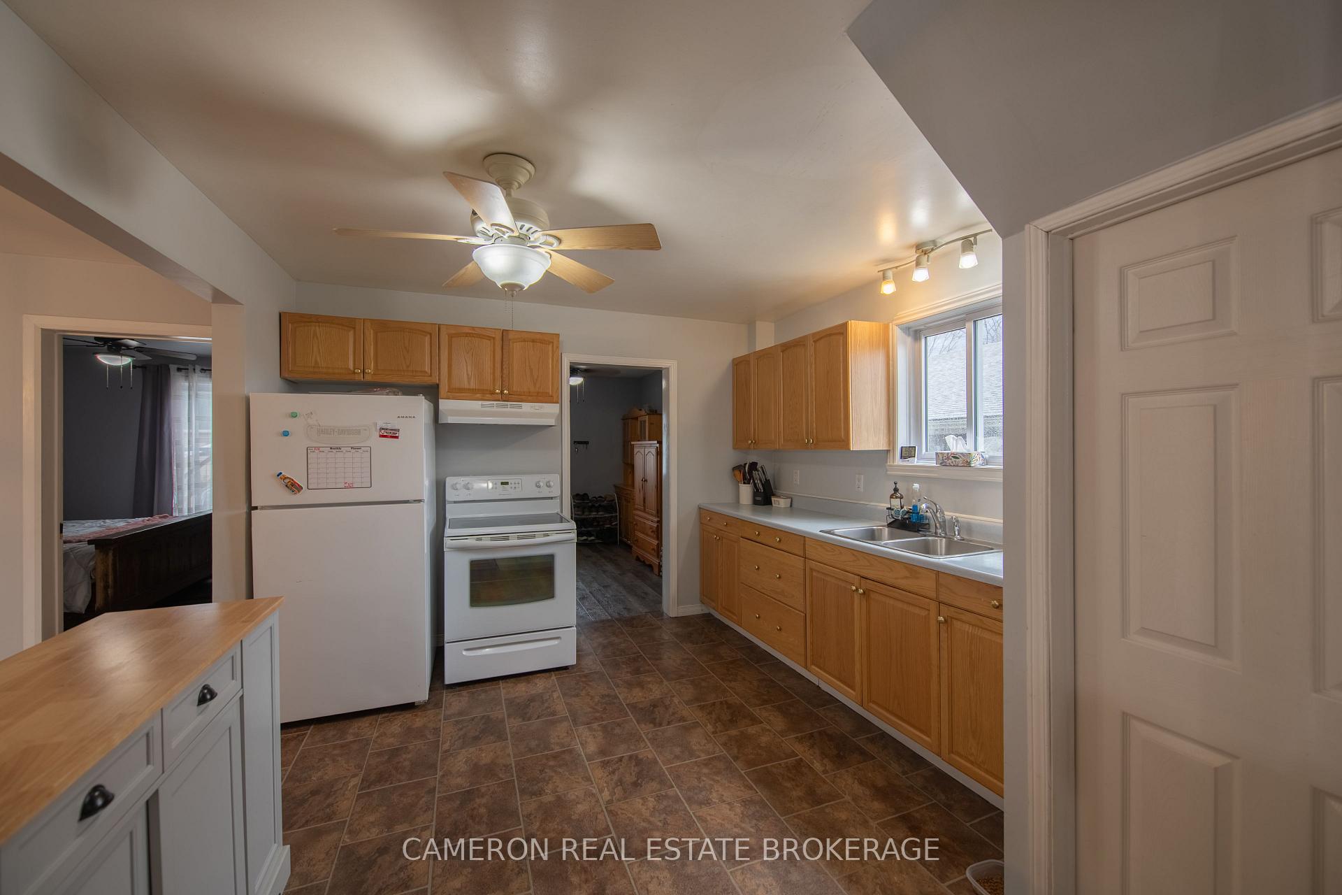 Photo 9 of 428 Sixth Street E, Cornwall — HOMEH