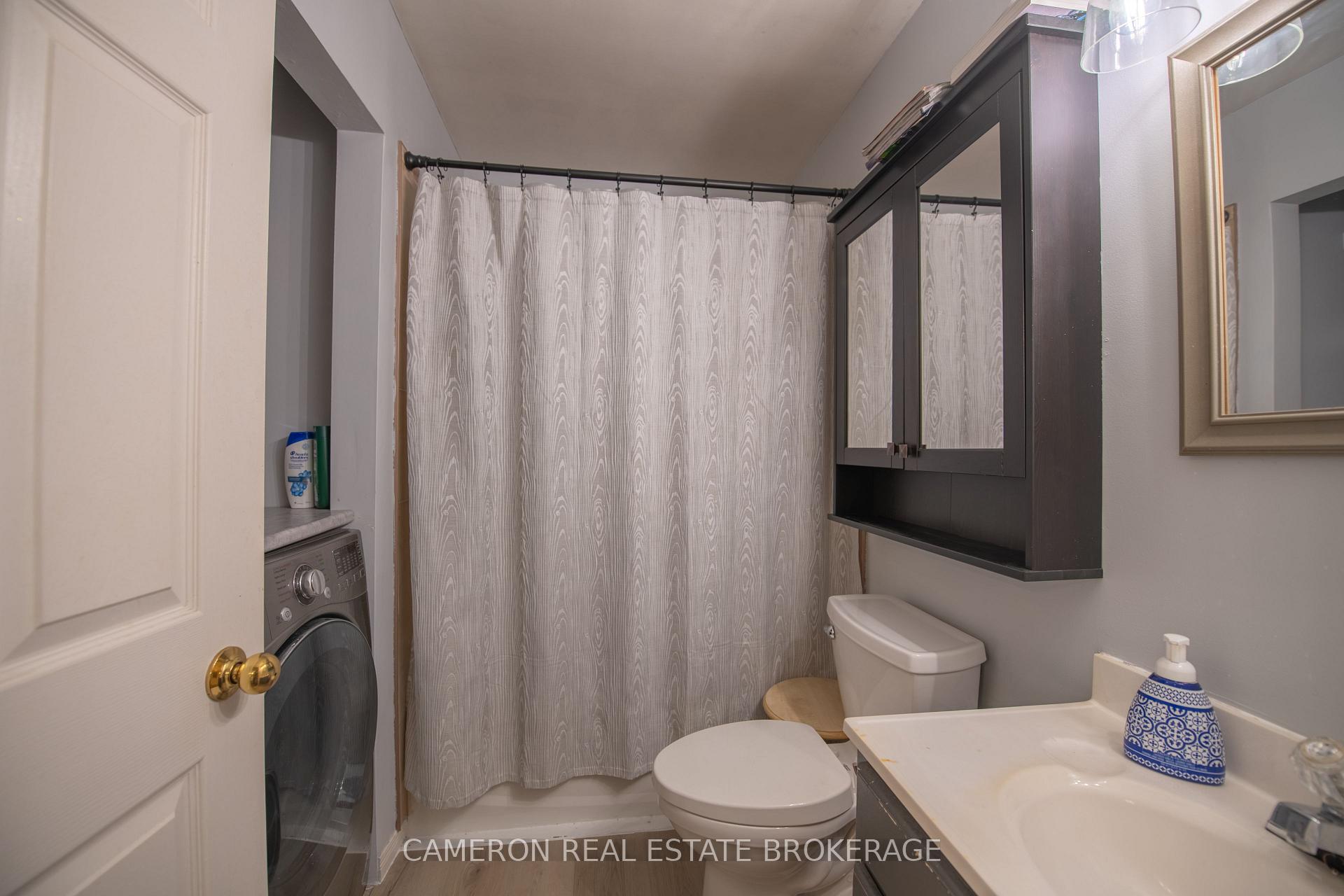 Photo 12 of 428 Sixth Street E, Cornwall — HOMEH