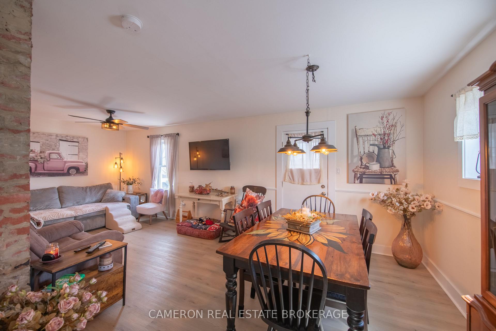 Photo 18 of 428 Sixth Street E, Cornwall — HOMEH