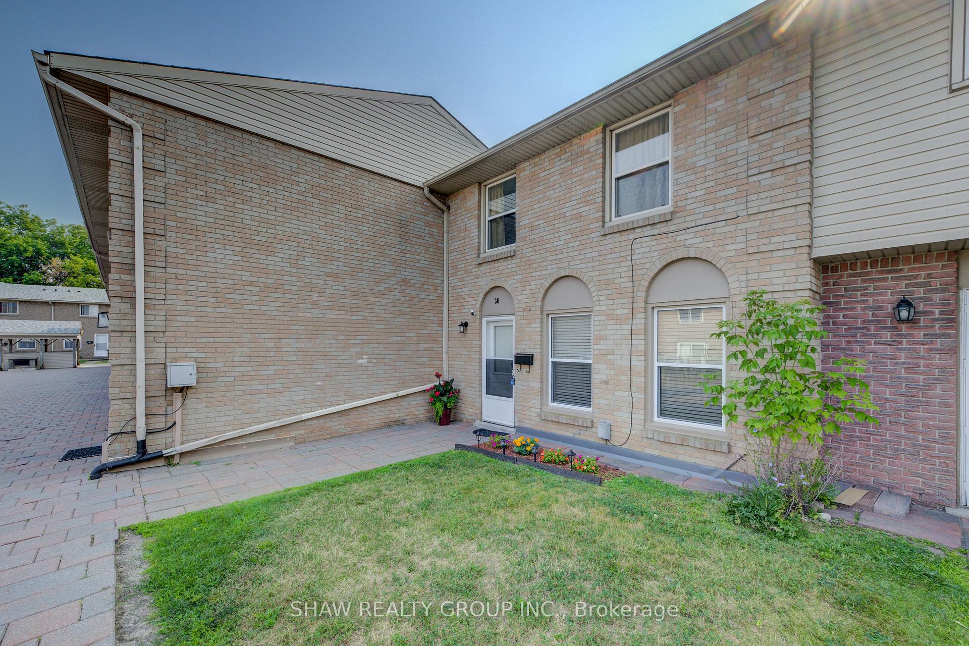 Photo 32 of Unit 36, 293 Fairway Road, Kitchener — HOMEH