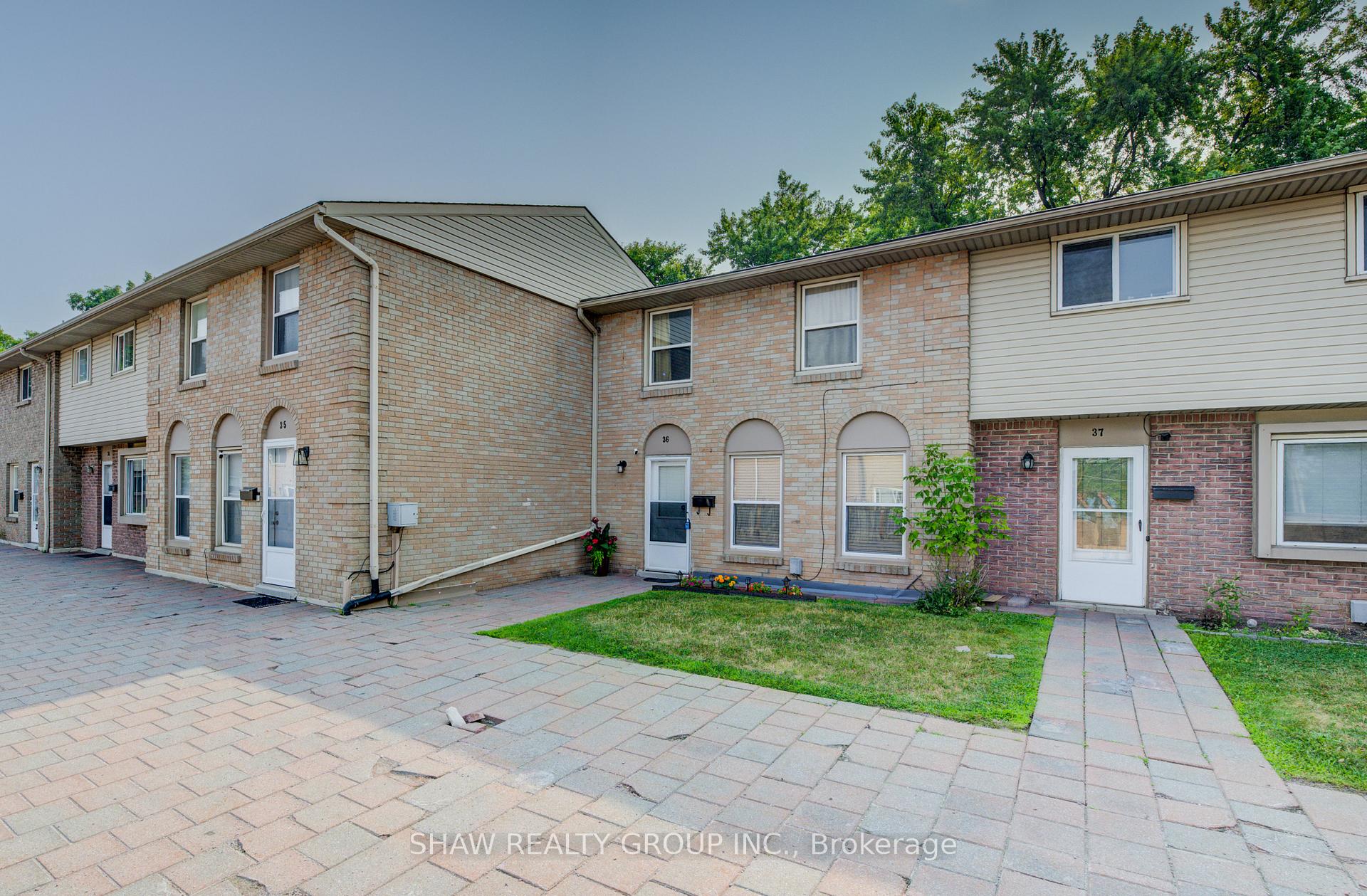 Photo 3 of Unit 36, 293 Fairway Road, Kitchener — HOMEH