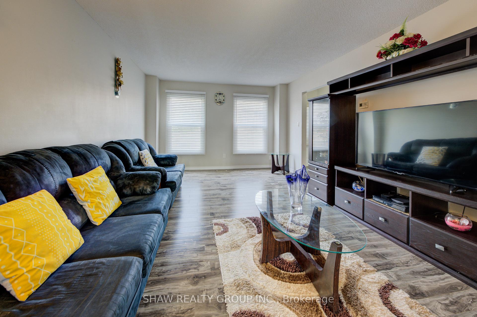 Photo 38 of Unit 36, 293 Fairway Road, Kitchener — HOMEH