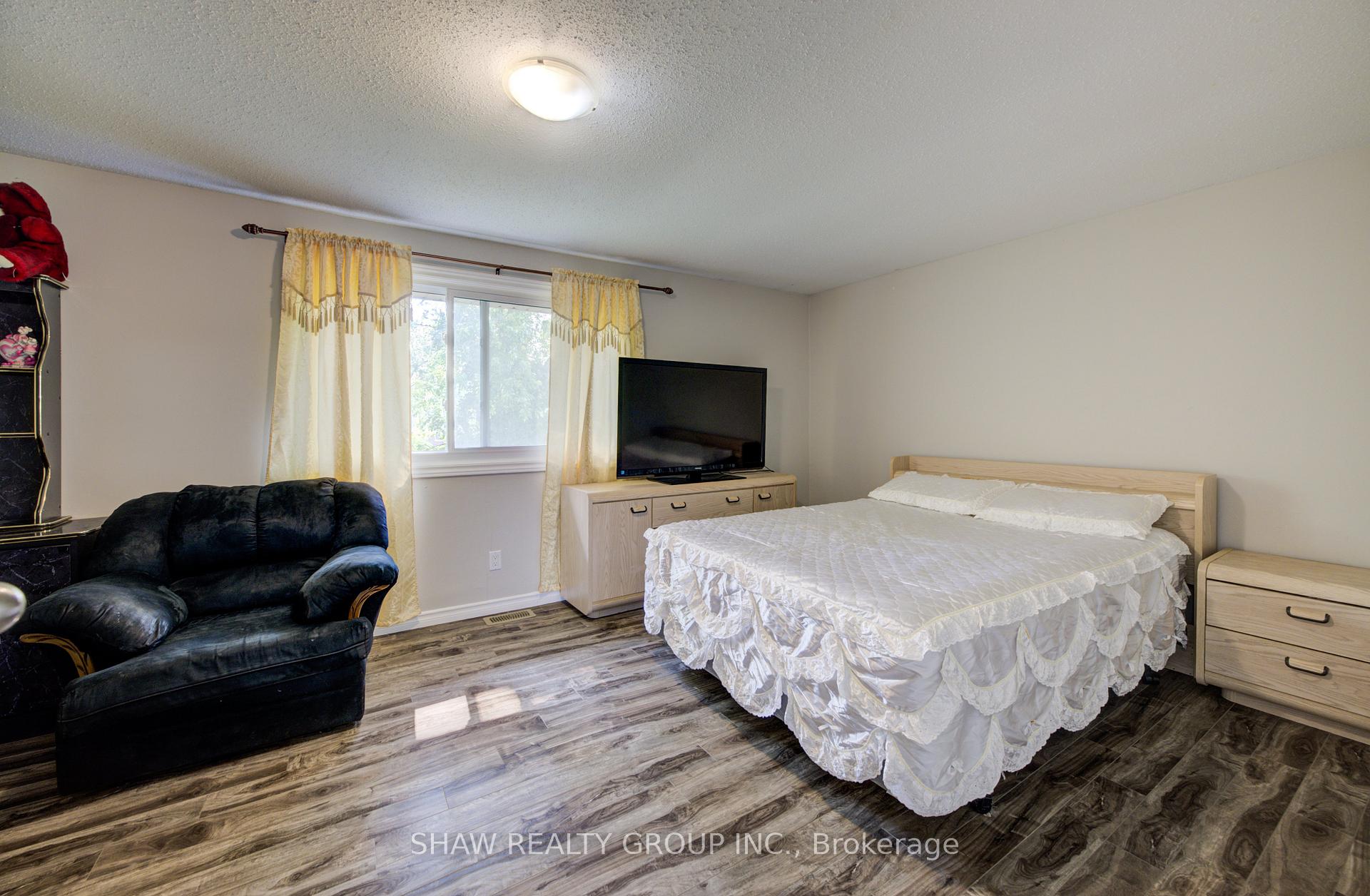 Photo 18 of Unit 36, 293 Fairway Road, Kitchener — HOMEH
