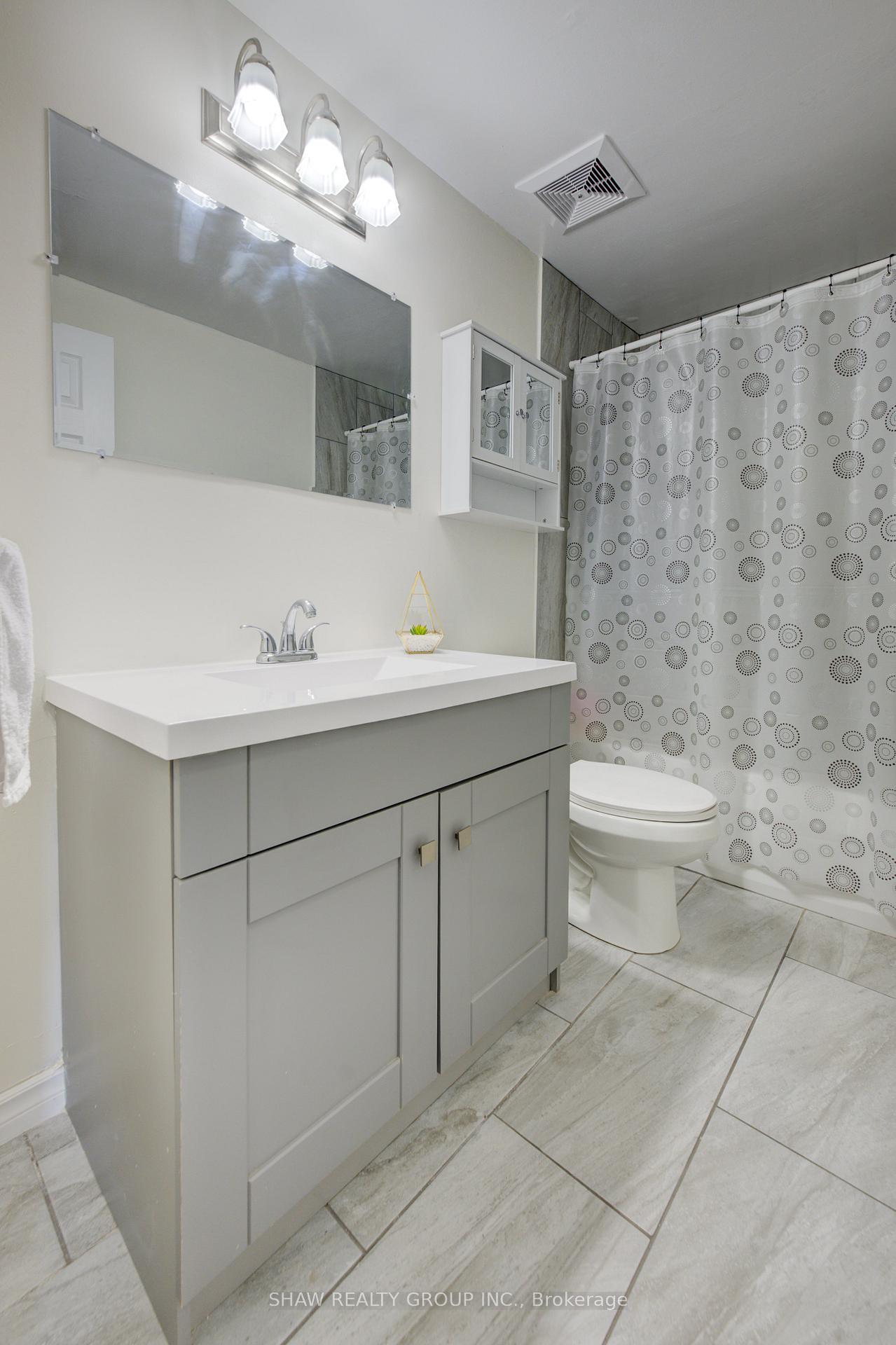 Photo 31 of Unit 36, 293 Fairway Road, Kitchener — HOMEH