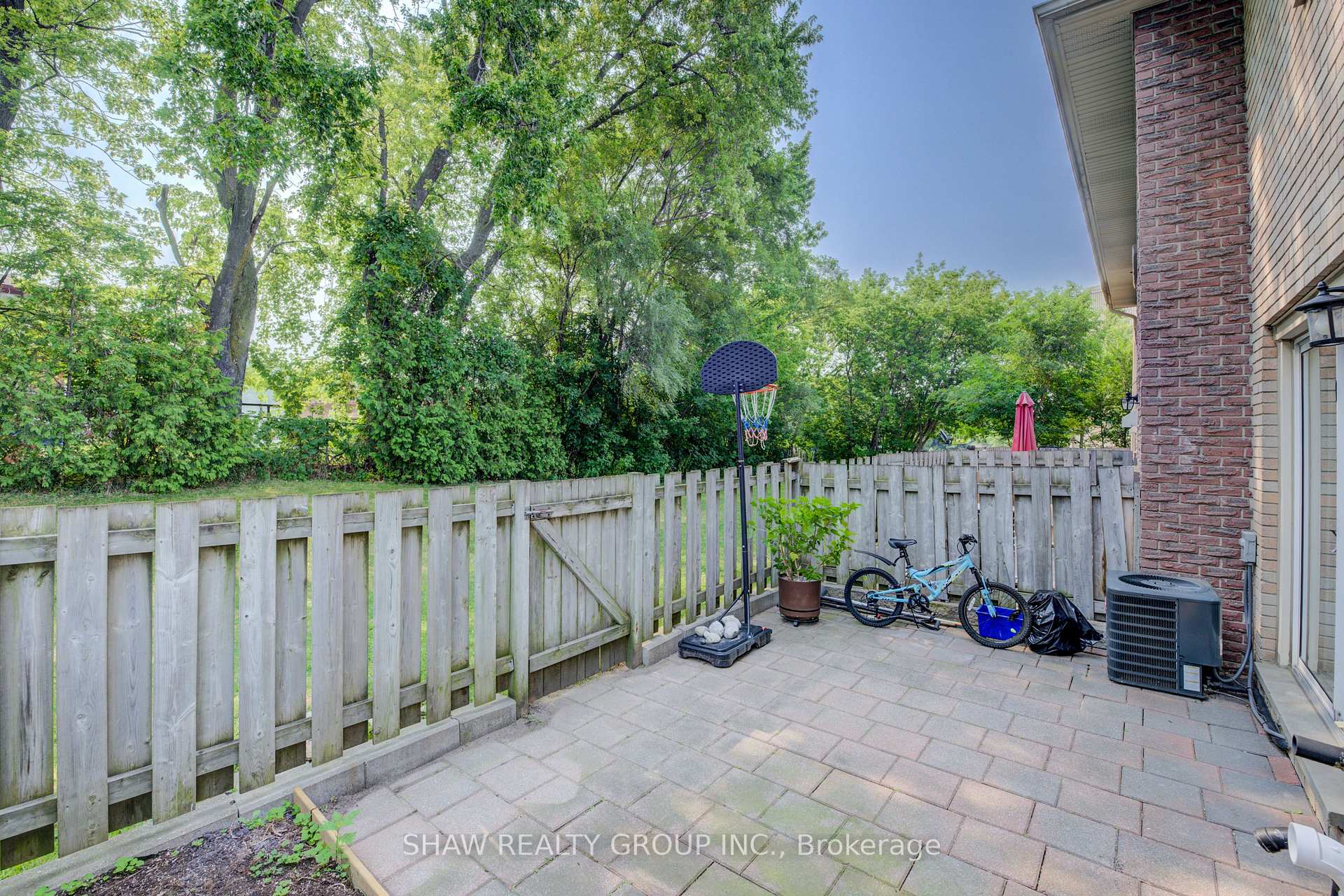 Photo 20 of Unit 36, 293 Fairway Road, Kitchener — HOMEH