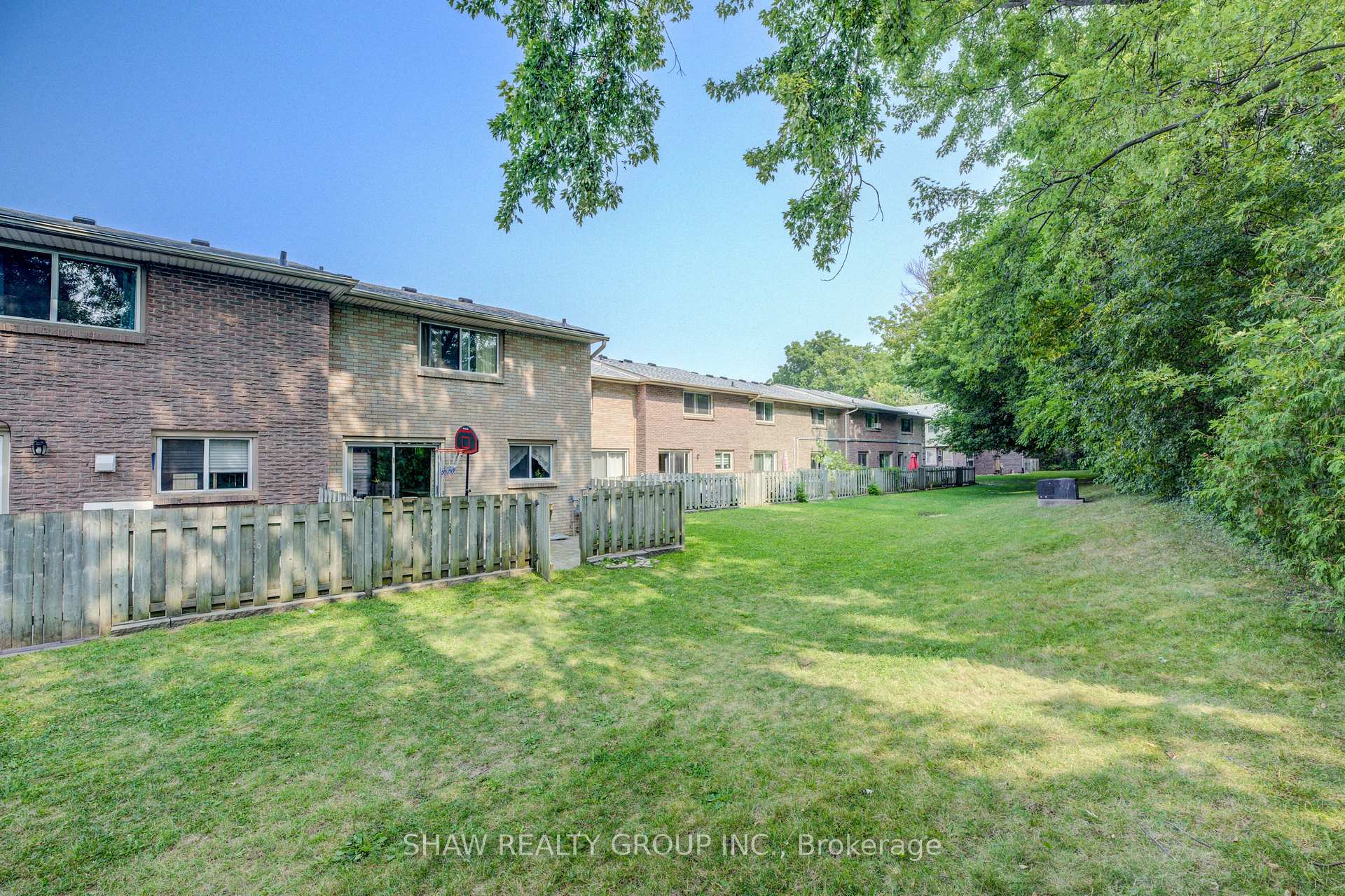 Photo 29 of Unit 36, 293 Fairway Road, Kitchener — HOMEH