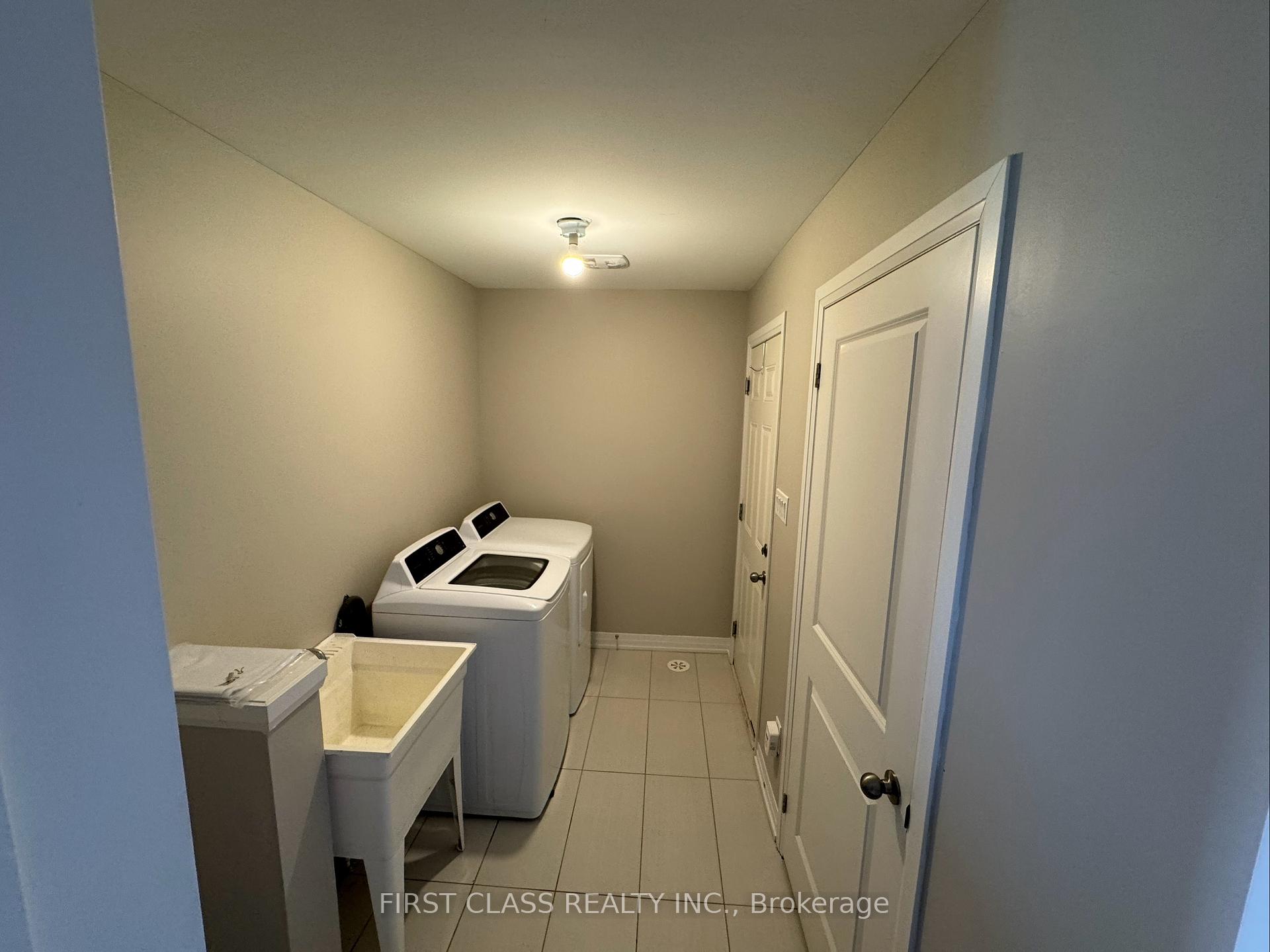 Photo 30 of 15 Prince William Boulevard N, Clarington, Bowmanville — HOMEH
