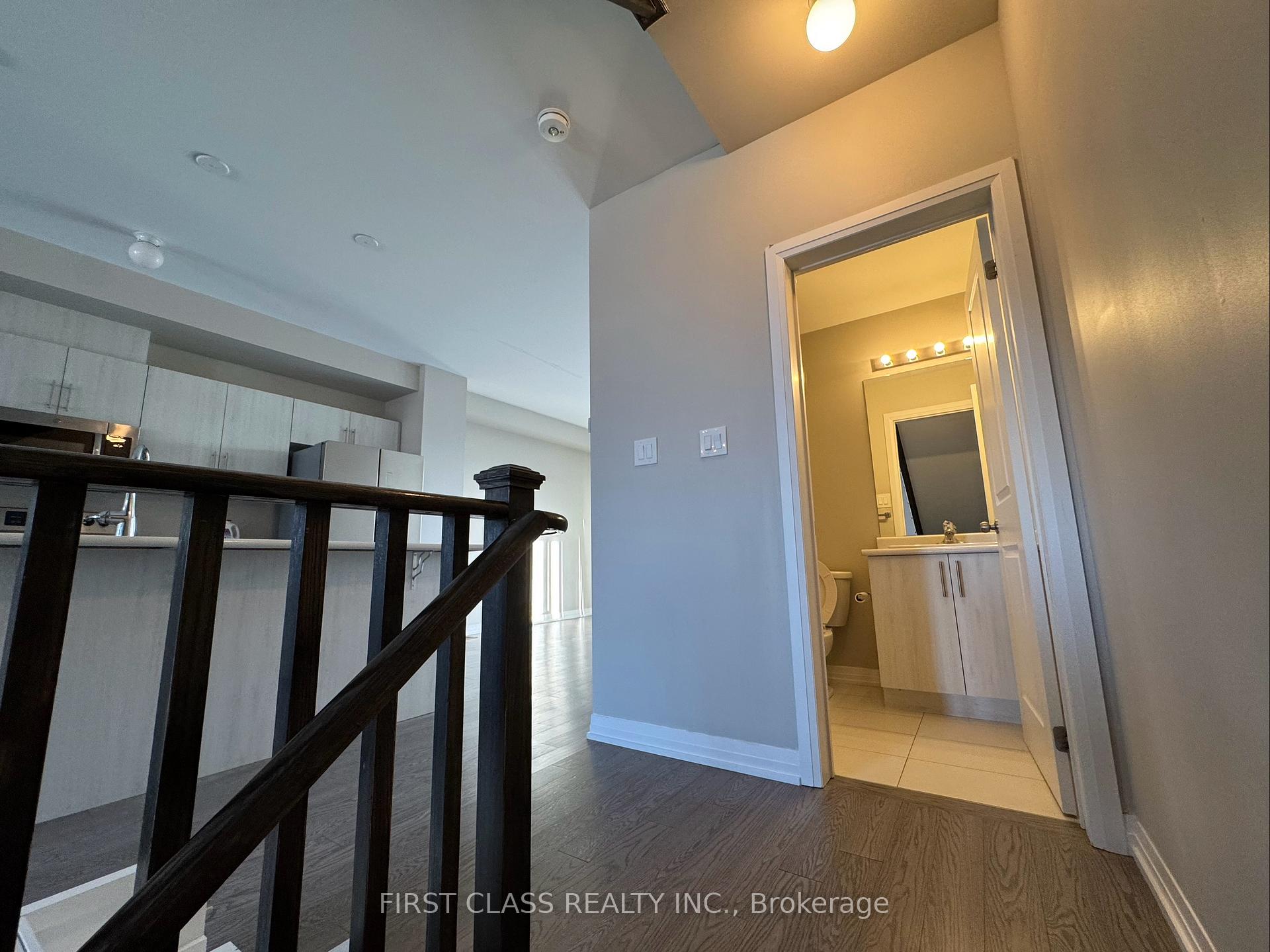 Photo 22 of 15 Prince William Boulevard N, Clarington, Bowmanville — HOMEH