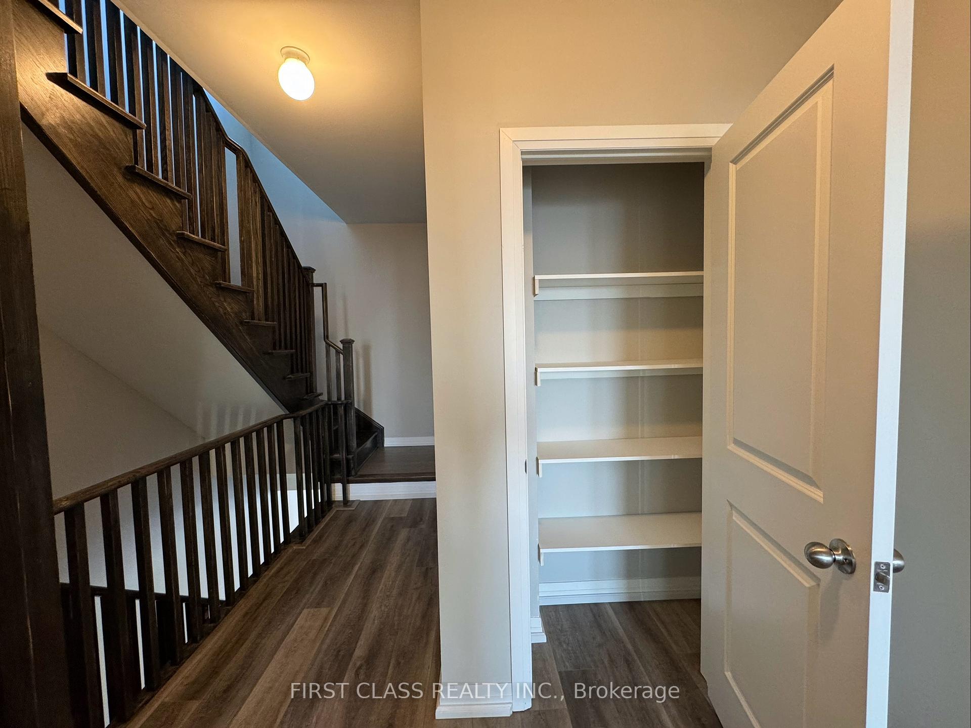 Photo 29 of 15 Prince William Boulevard N, Clarington, Bowmanville — HOMEH