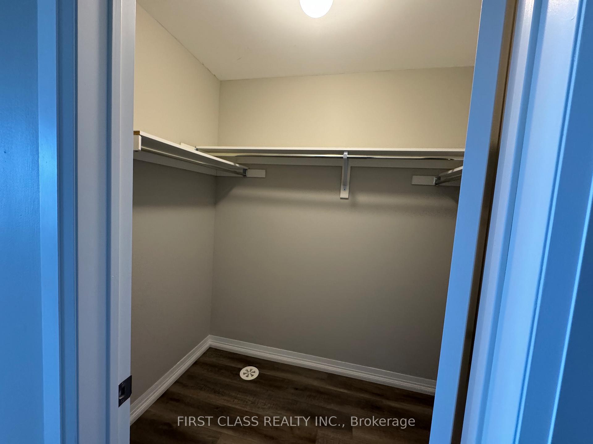 Photo 18 of 15 Prince William Boulevard N, Clarington, Bowmanville — HOMEH