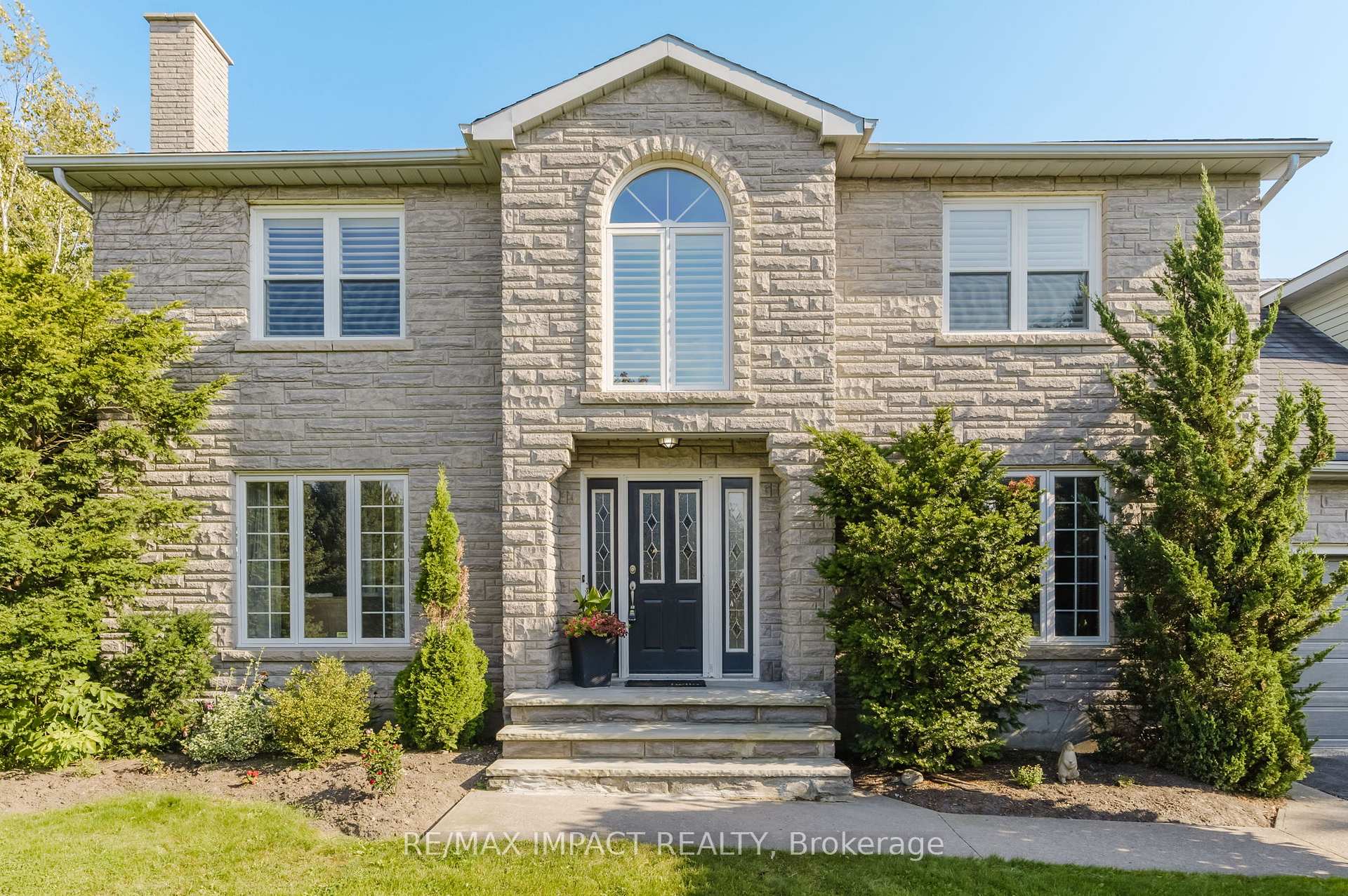 Photo 2 of 46 Stoneridge Road, Hamilton Township, Rural Hamilton — HOMEH
