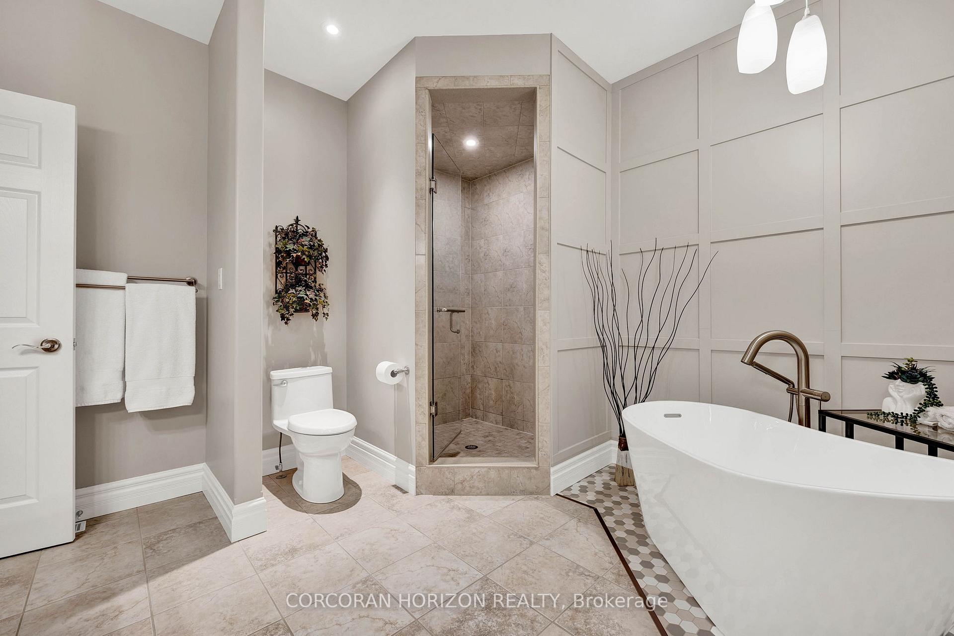 Photo 23 of Unit 50, 260 Deer Ridge Drive, Kitchener — HOMEH
