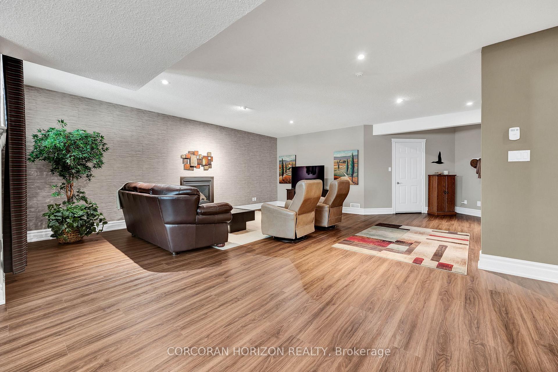 Photo 40 of Unit 50, 260 Deer Ridge Drive, Kitchener — HOMEH