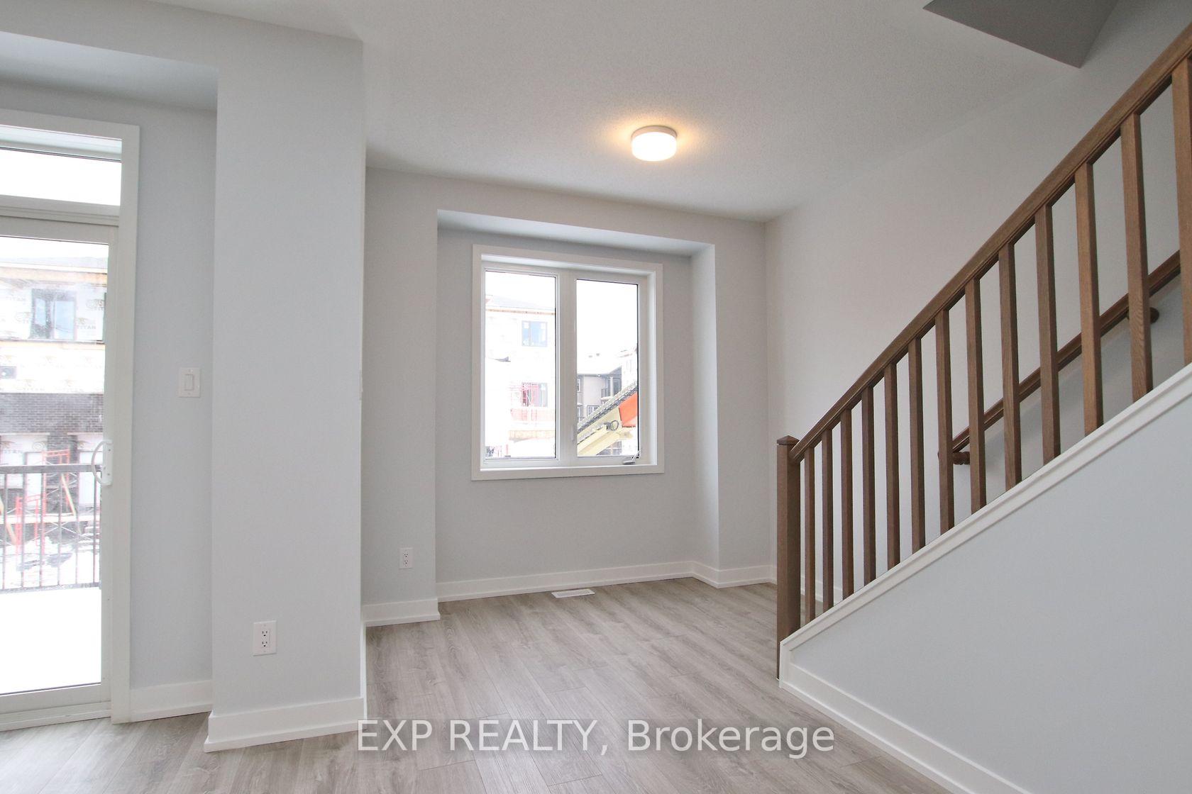 Photo 10 of 231 Anyolite, Ottawa, Barrhaven - Heritage Park — HOMEH