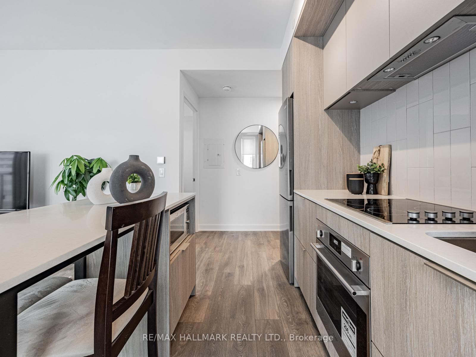 Photo 6 of Unit 1603, 130 River Street, Toronto, Regent Park — HOMEH