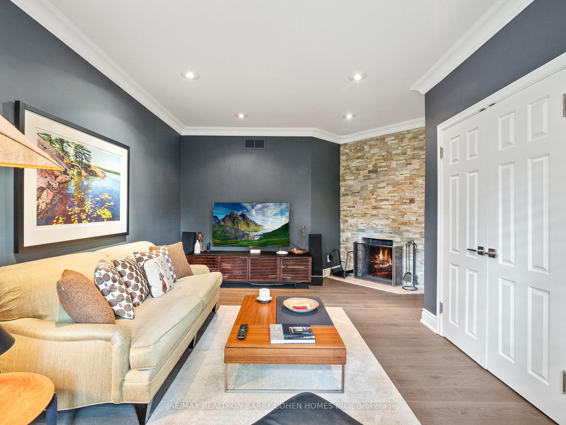 Photo 25 of 16 Clarendon Avenue, Toronto, Casa Loma — HOMEH