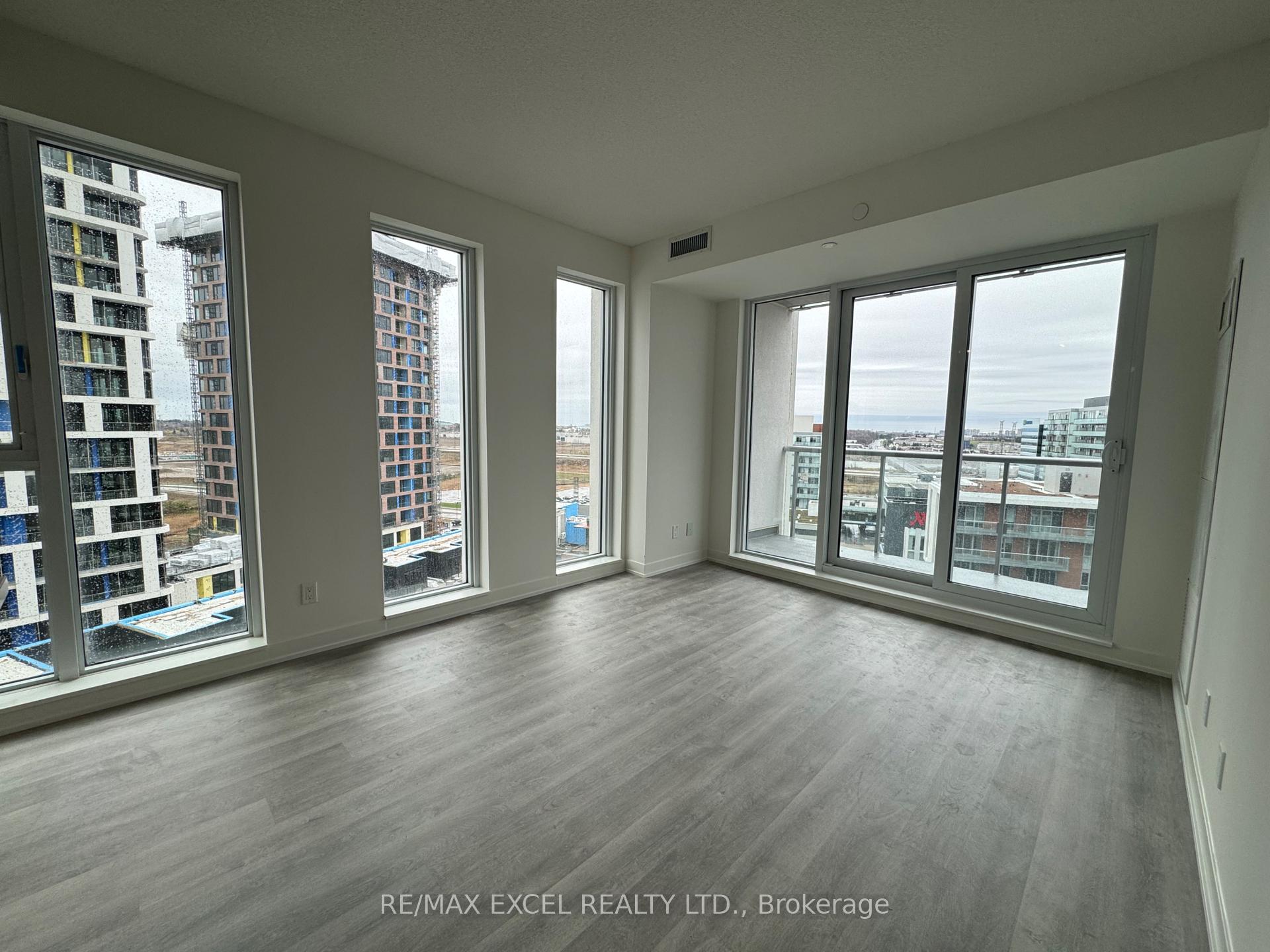 Photo 1 of Unit 1712, 292 Verdale Crossing, Markham, Unionville — HOMEH