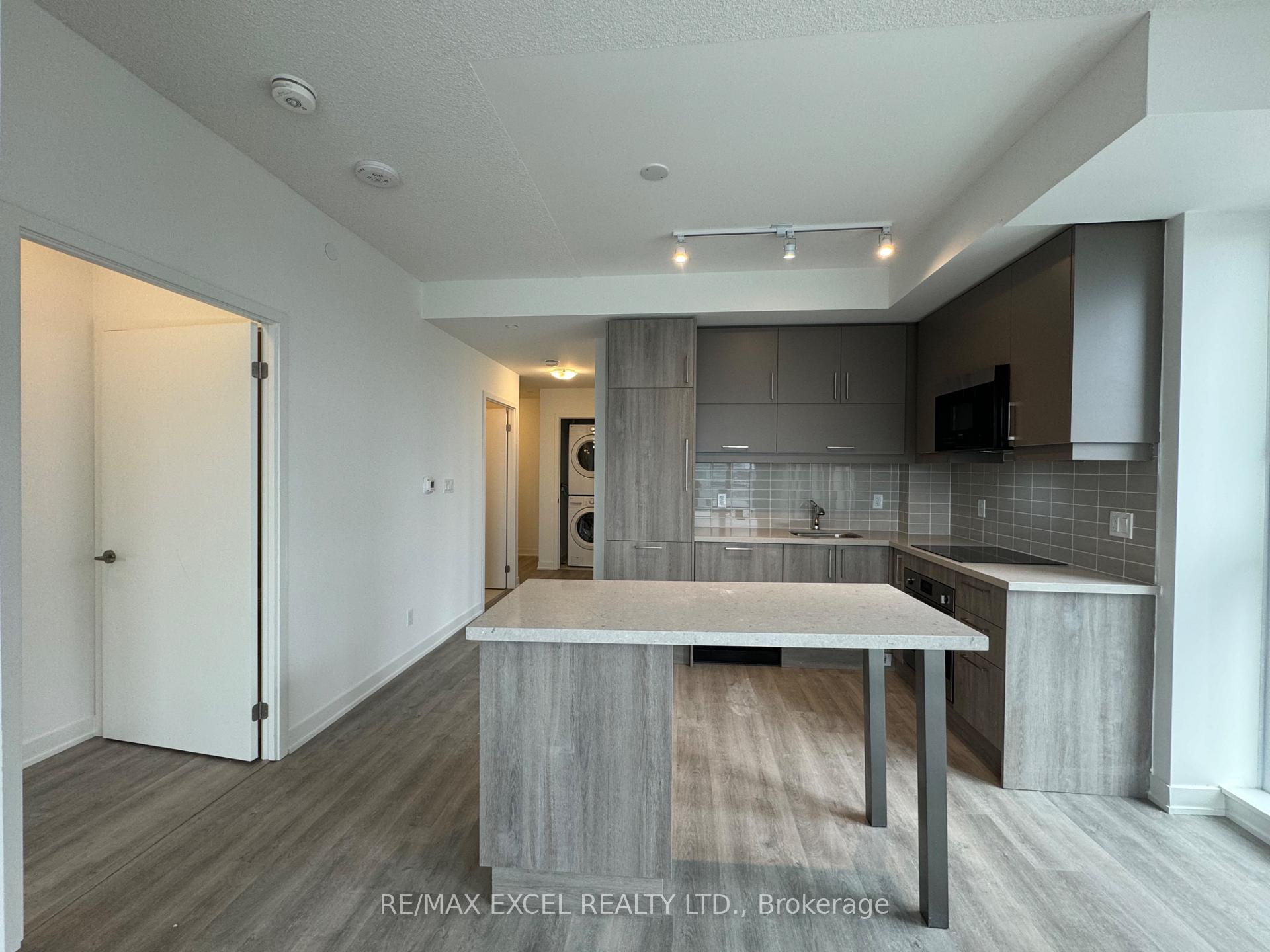 Photo 5 of Unit 1712, 292 Verdale Crossing, Markham, Unionville — HOMEH