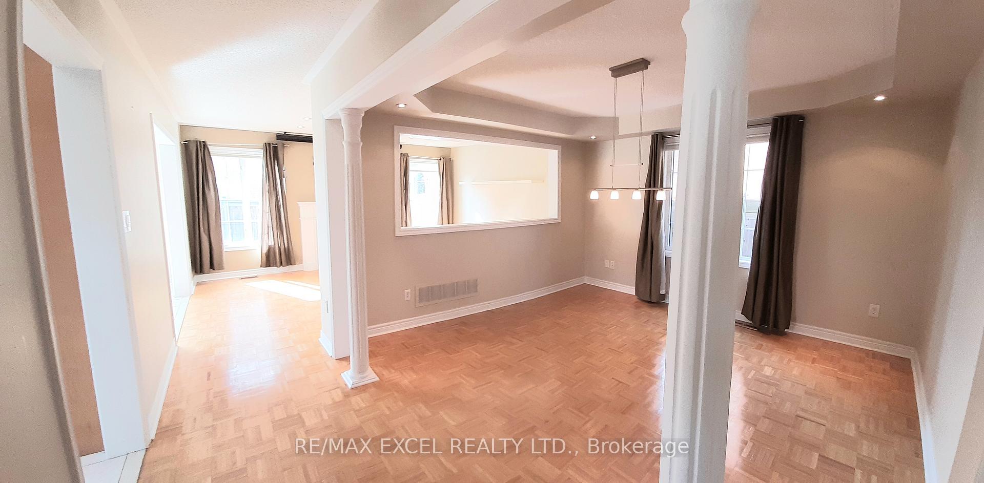 Photo 5 of 131 Cynthia Jean Street, Markham, Berczy — HOMEH