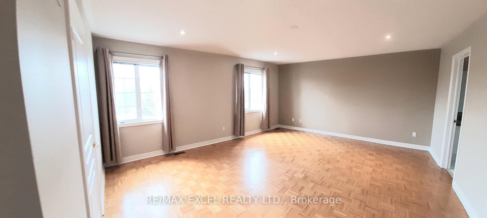 Photo 14 of 131 Cynthia Jean Street, Markham, Berczy — HOMEH