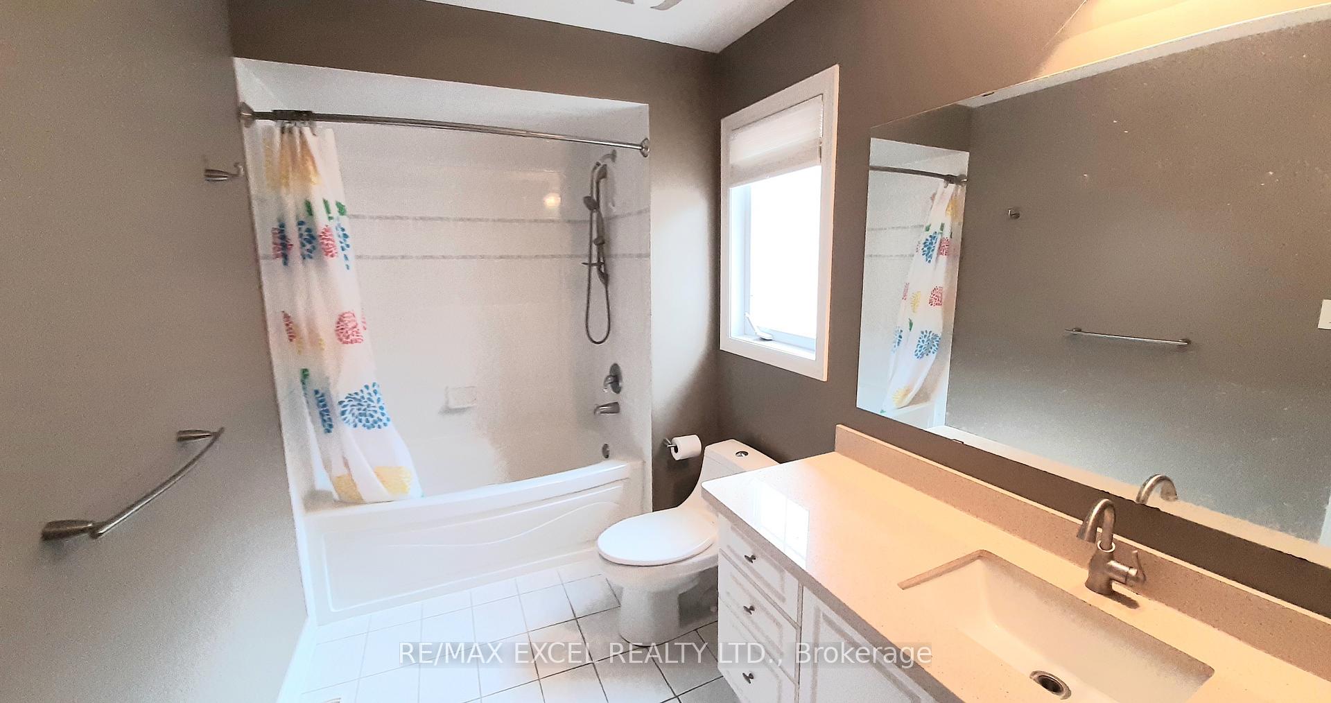Photo 15 of 131 Cynthia Jean Street, Markham, Berczy — HOMEH