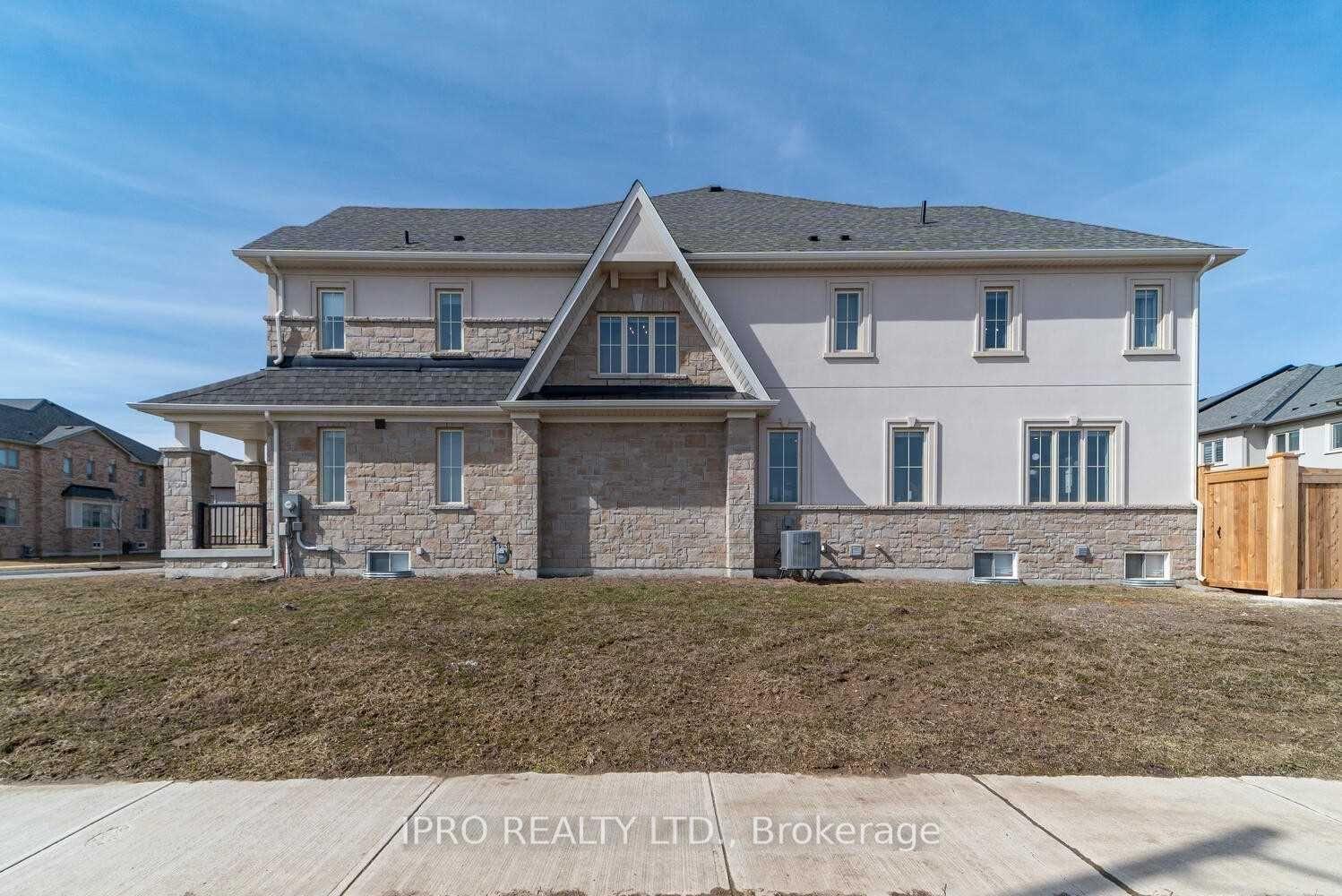Photo 2 of 54 Doris Pawley Crescent, Caledon, Rural Caledon — HOMEH