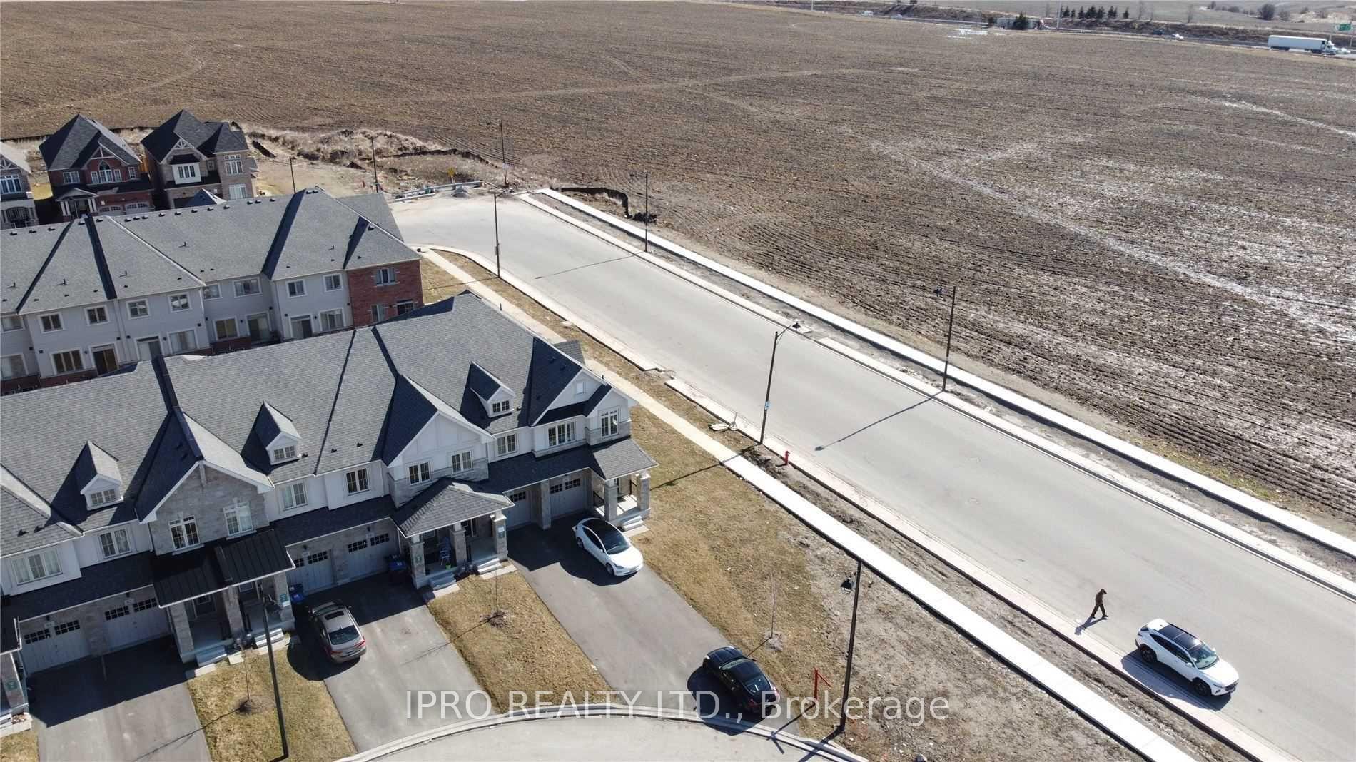Photo 10 of 54 Doris Pawley Crescent, Caledon, Rural Caledon — HOMEH