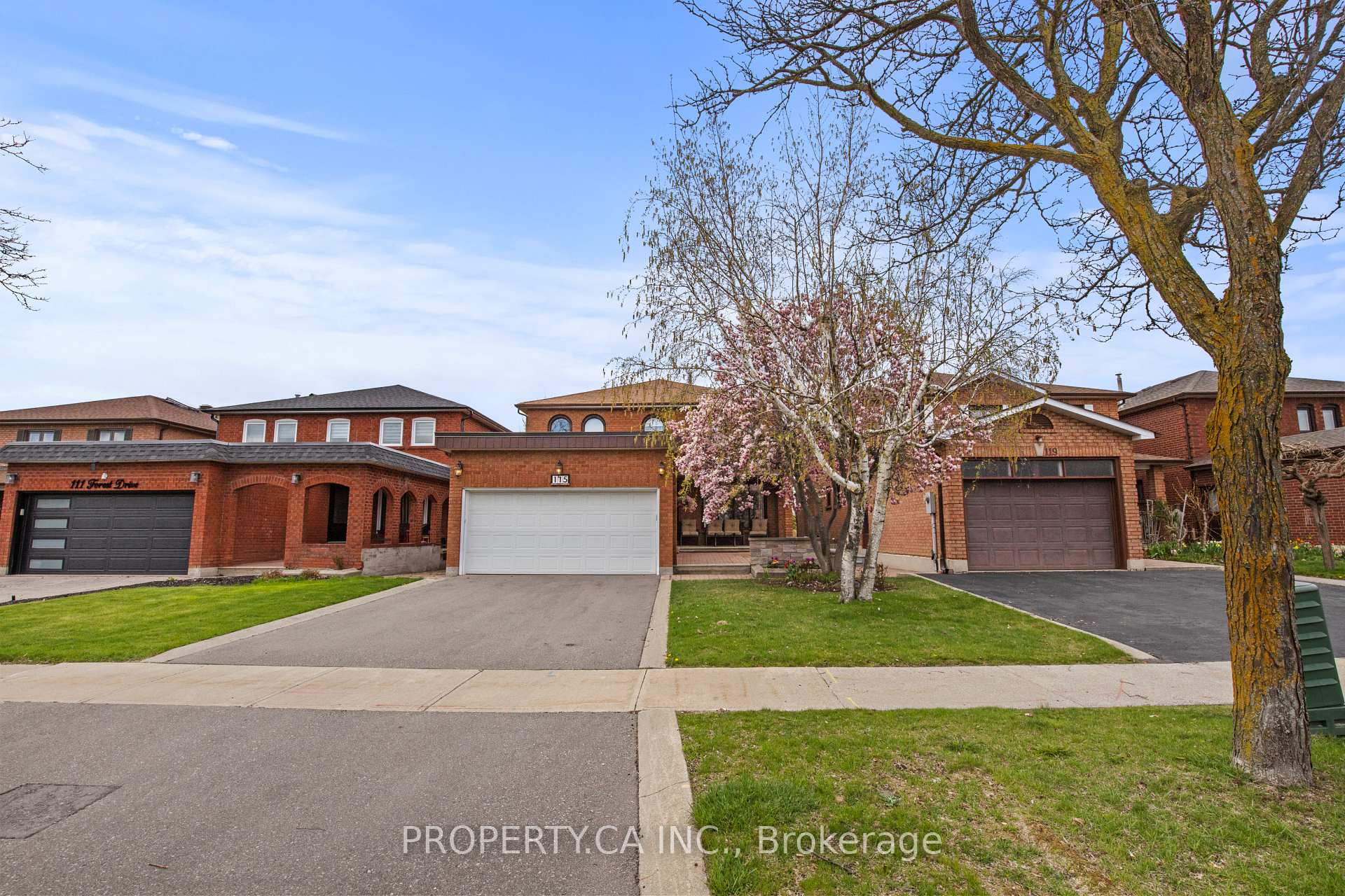 Front of 115 Forest Drive