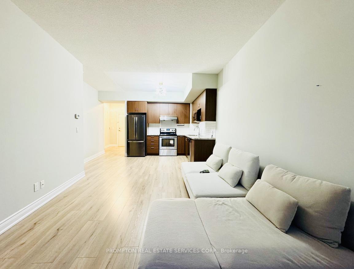Photo 7 of Unit 307, 38 cedarland Drive, Markham, Unionville — HOMEH