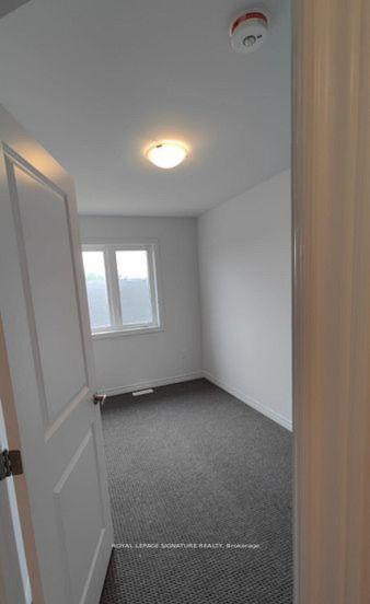 Photo 4 of Unit 82, 461 Blackburn Drive, Brant, Brantford Twp — HOMEH
