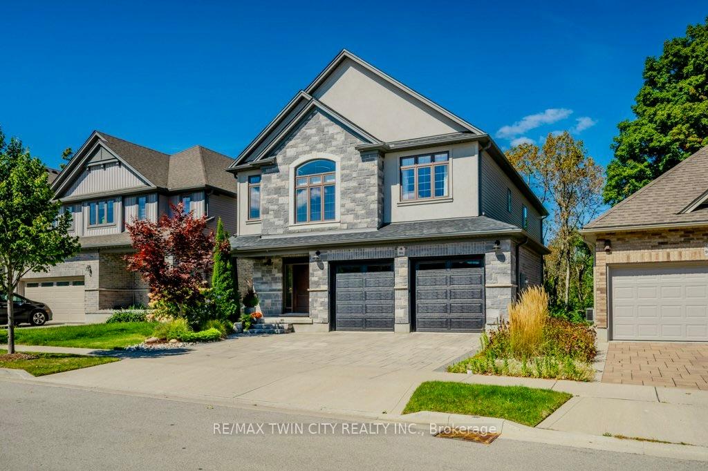 Front of 904 Deer Creek Court