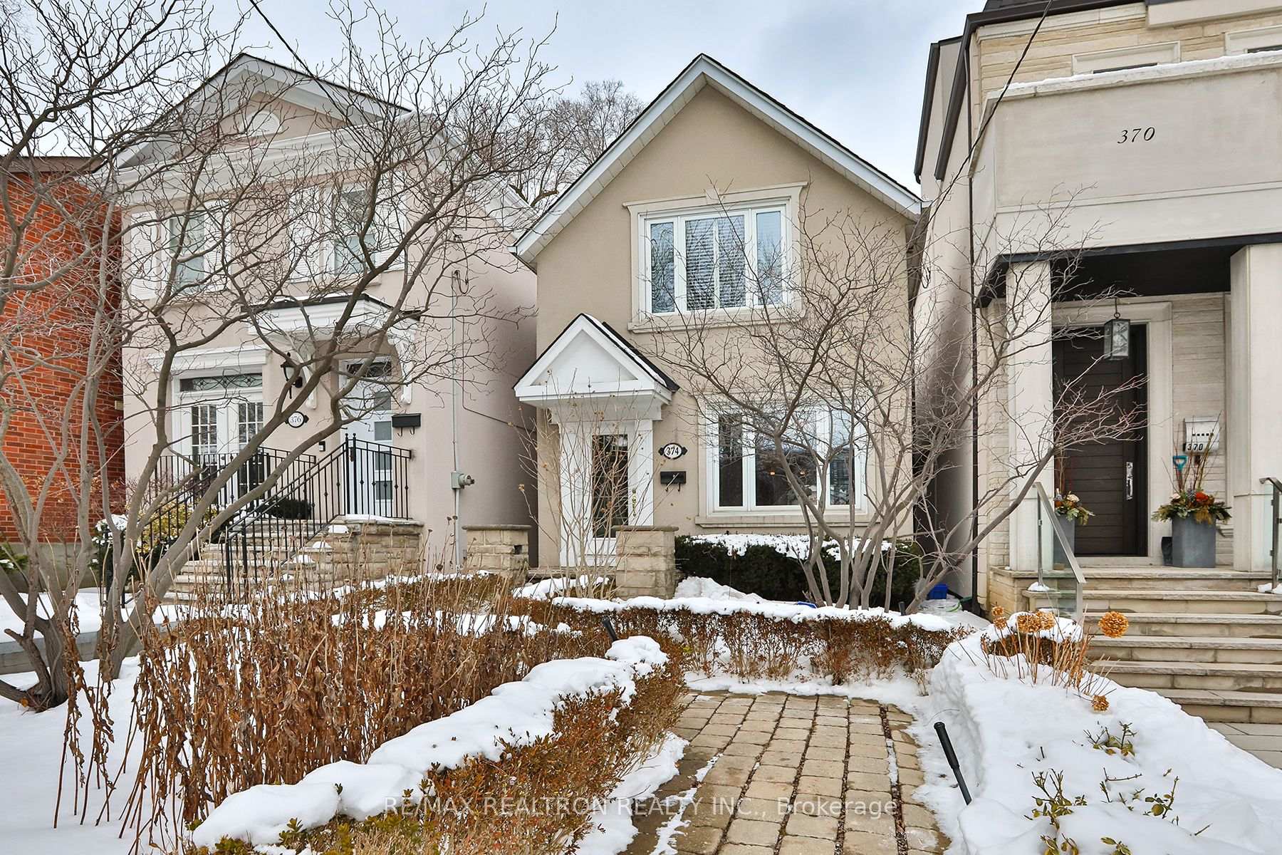 Photo 1 of 374 Woburn Avenue, Toronto, Lawrence Park North — HOMEH