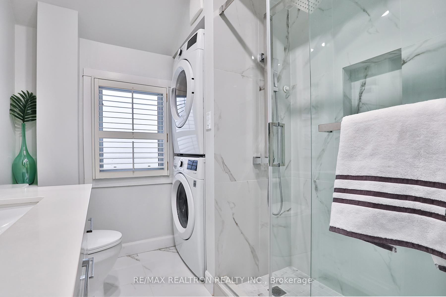 Photo 35 of 374 Woburn Avenue, Toronto, Lawrence Park North — HOMEH