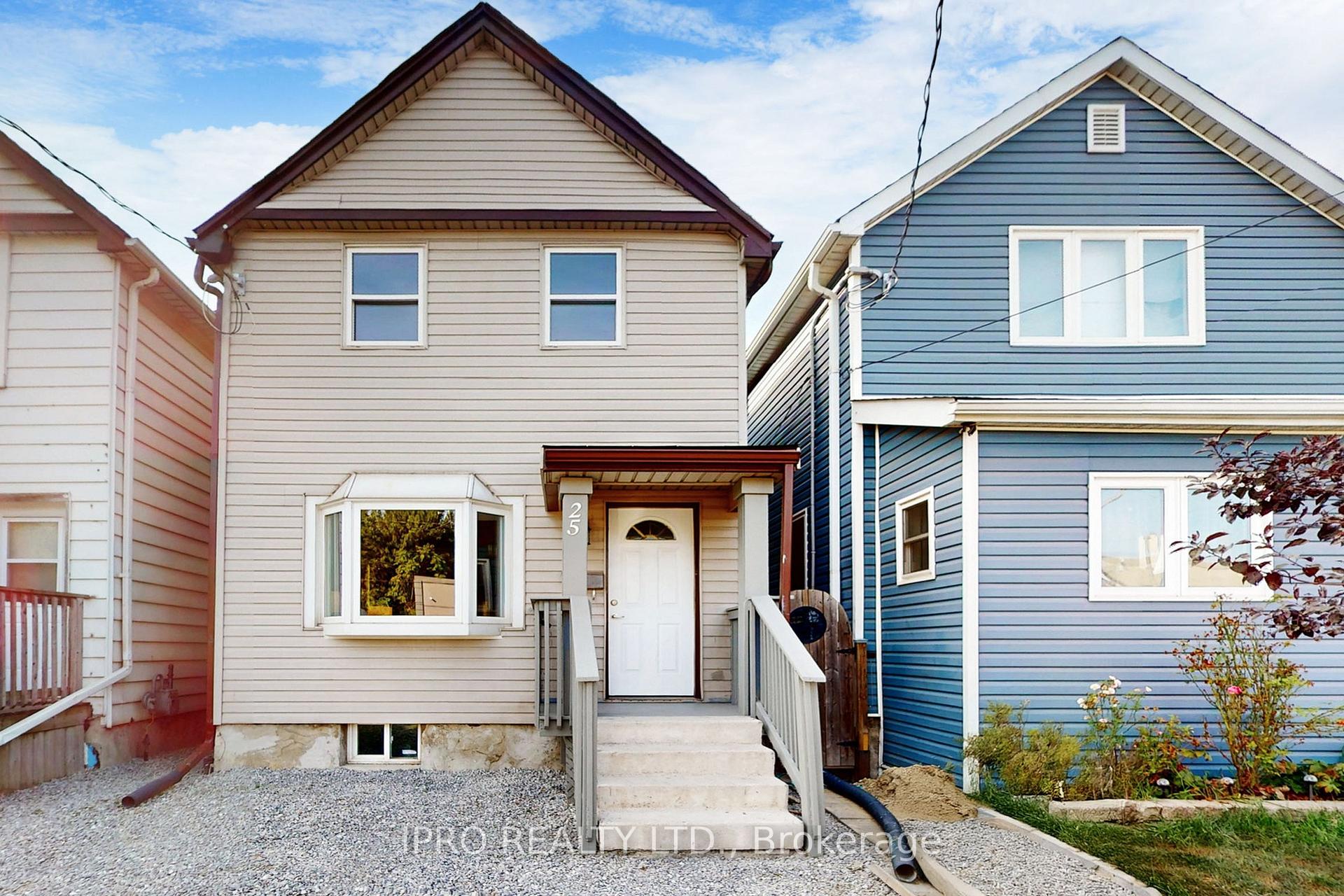 Photo 1 of 25 Lincoln Street, Hamilton, Crown Point — HOMEH