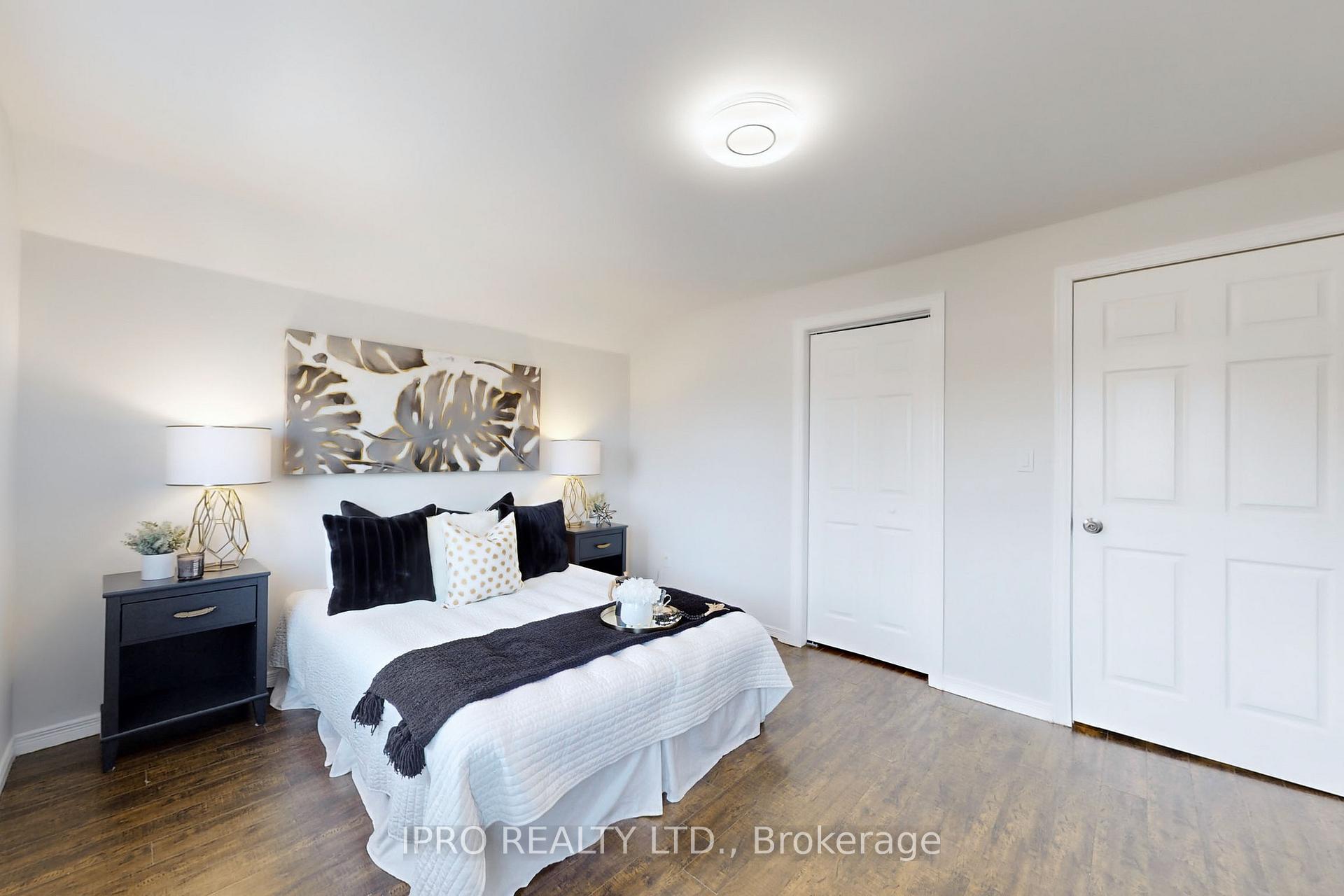 Photo 8 of 25 Lincoln Street, Hamilton, Crown Point — HOMEH