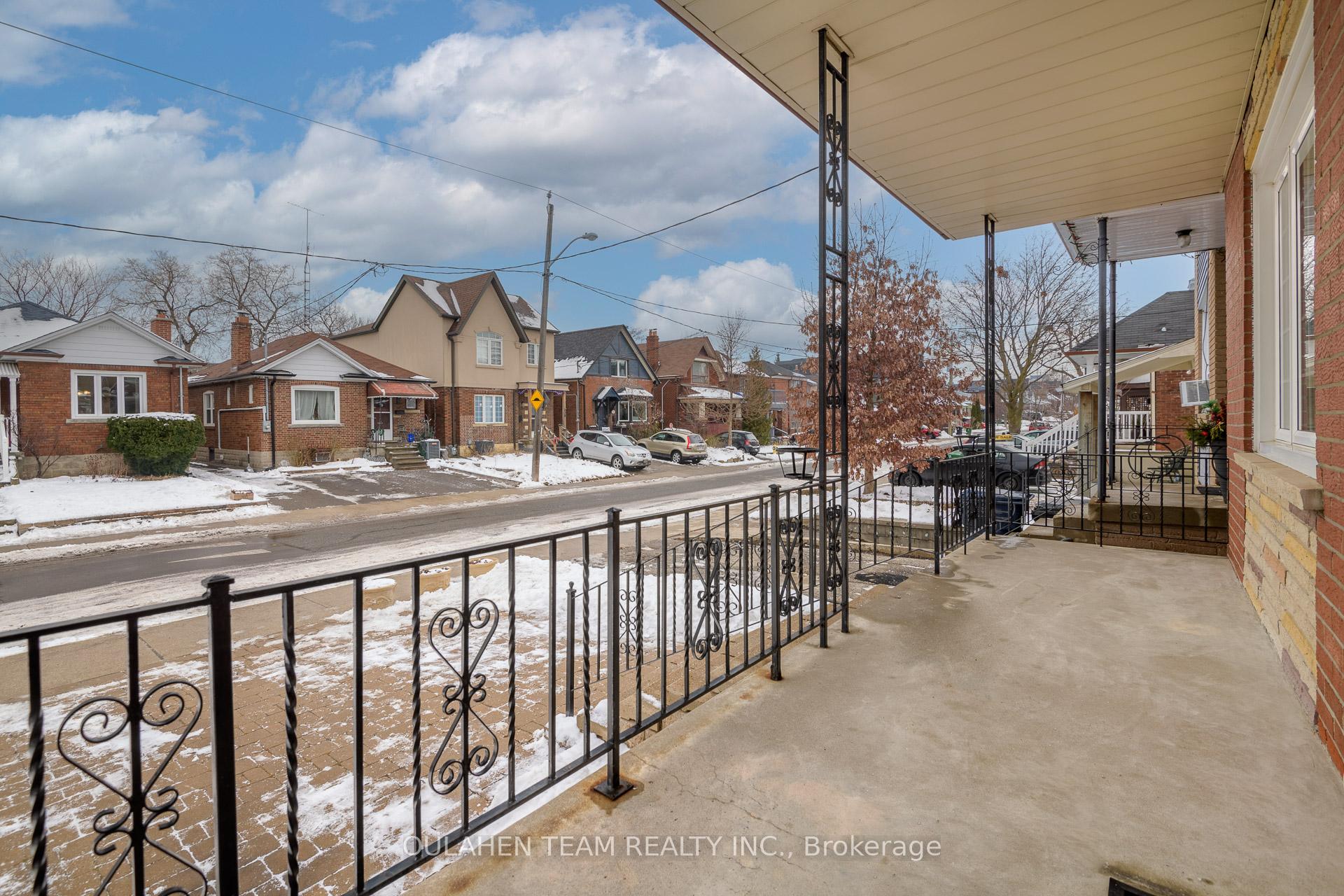 Photo 4 of 225 Robina Avenue, Toronto, Oakwood Village — HOMEH