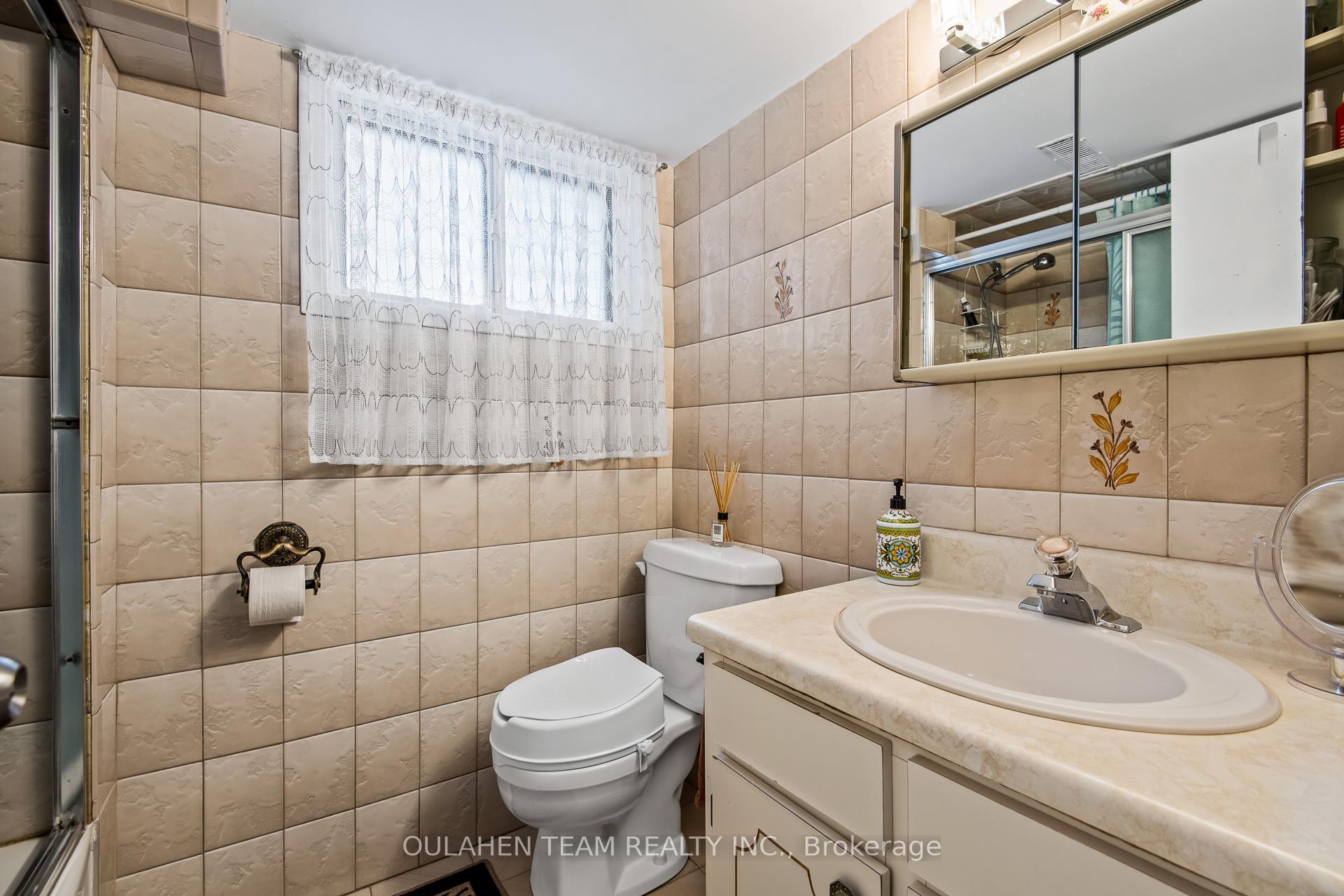 Photo 33 of 225 Robina Avenue, Toronto, Oakwood Village — HOMEH